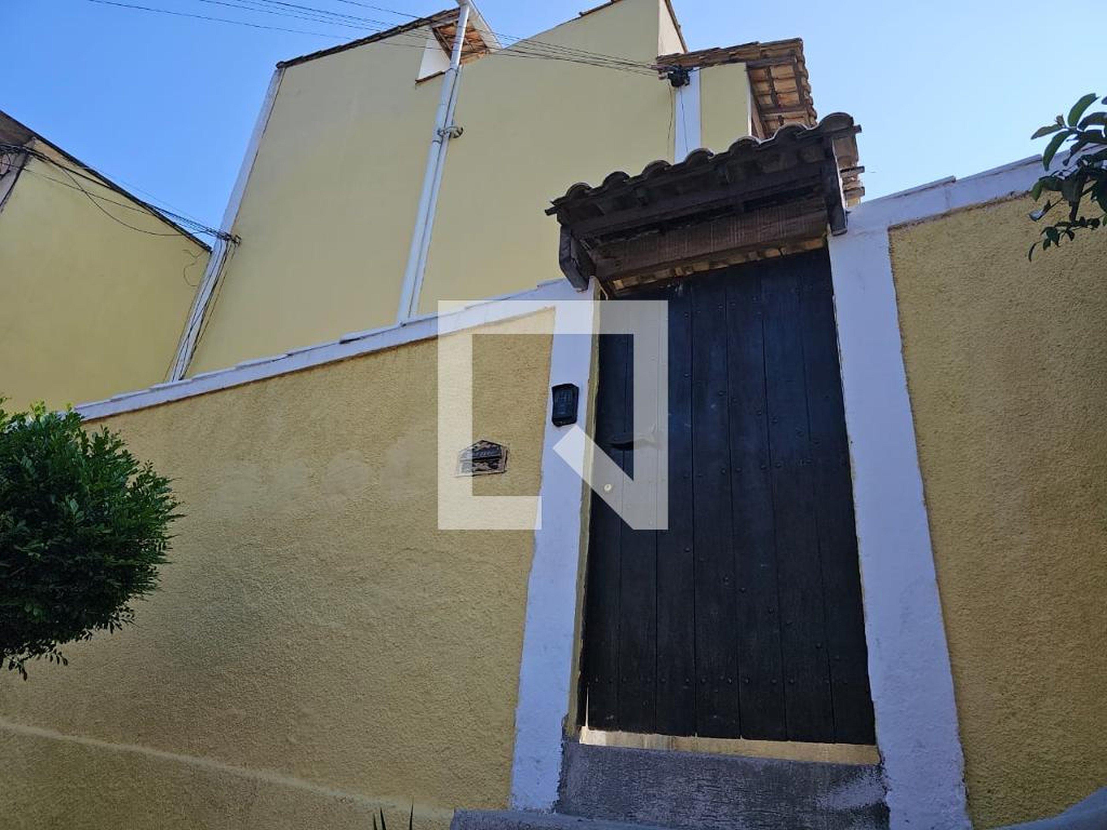 Fachada Condomínio em Rua Joaquim José da Silva, 140