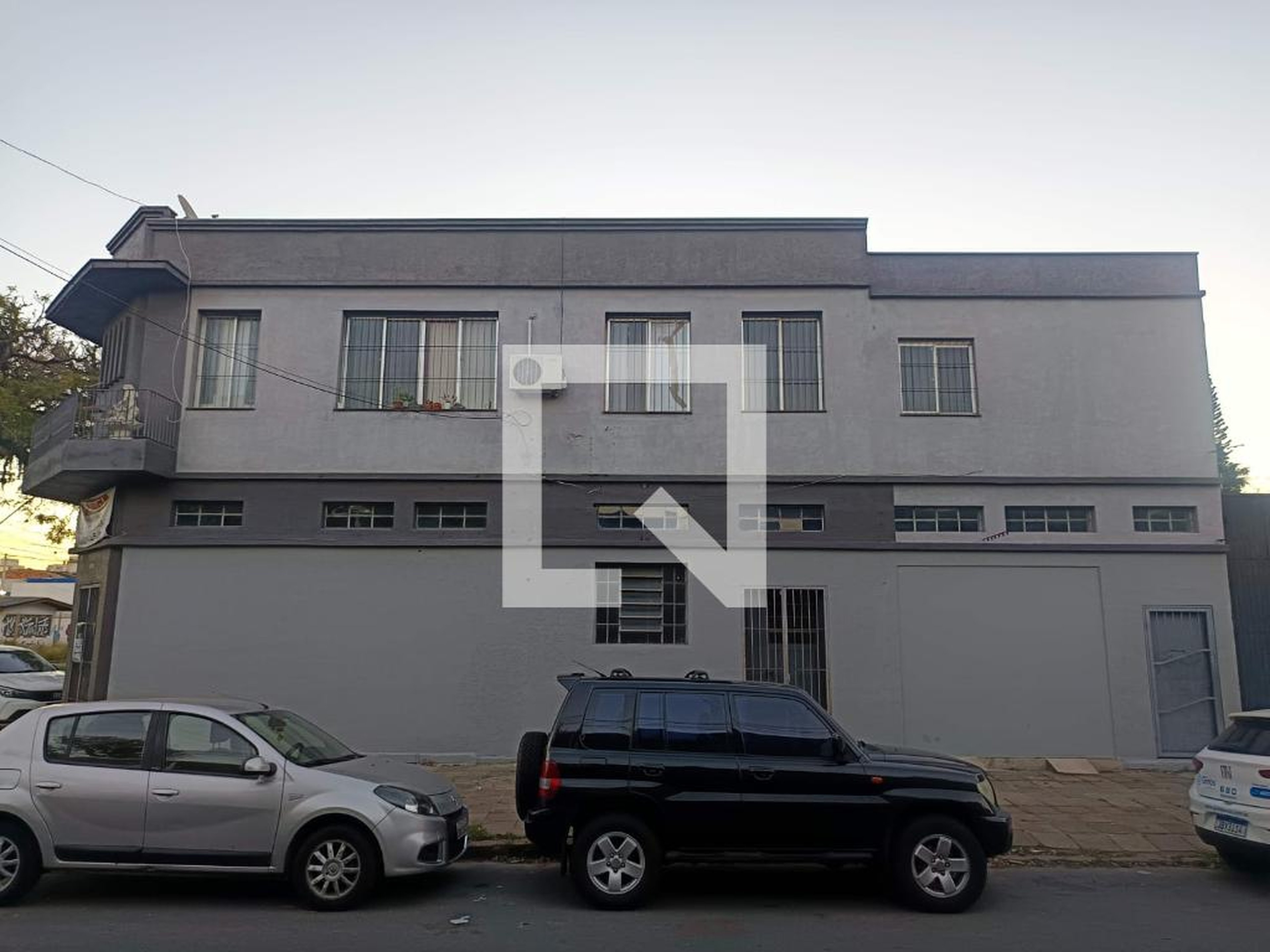 Fachada Condomínio em Avenida Brasil, 1020