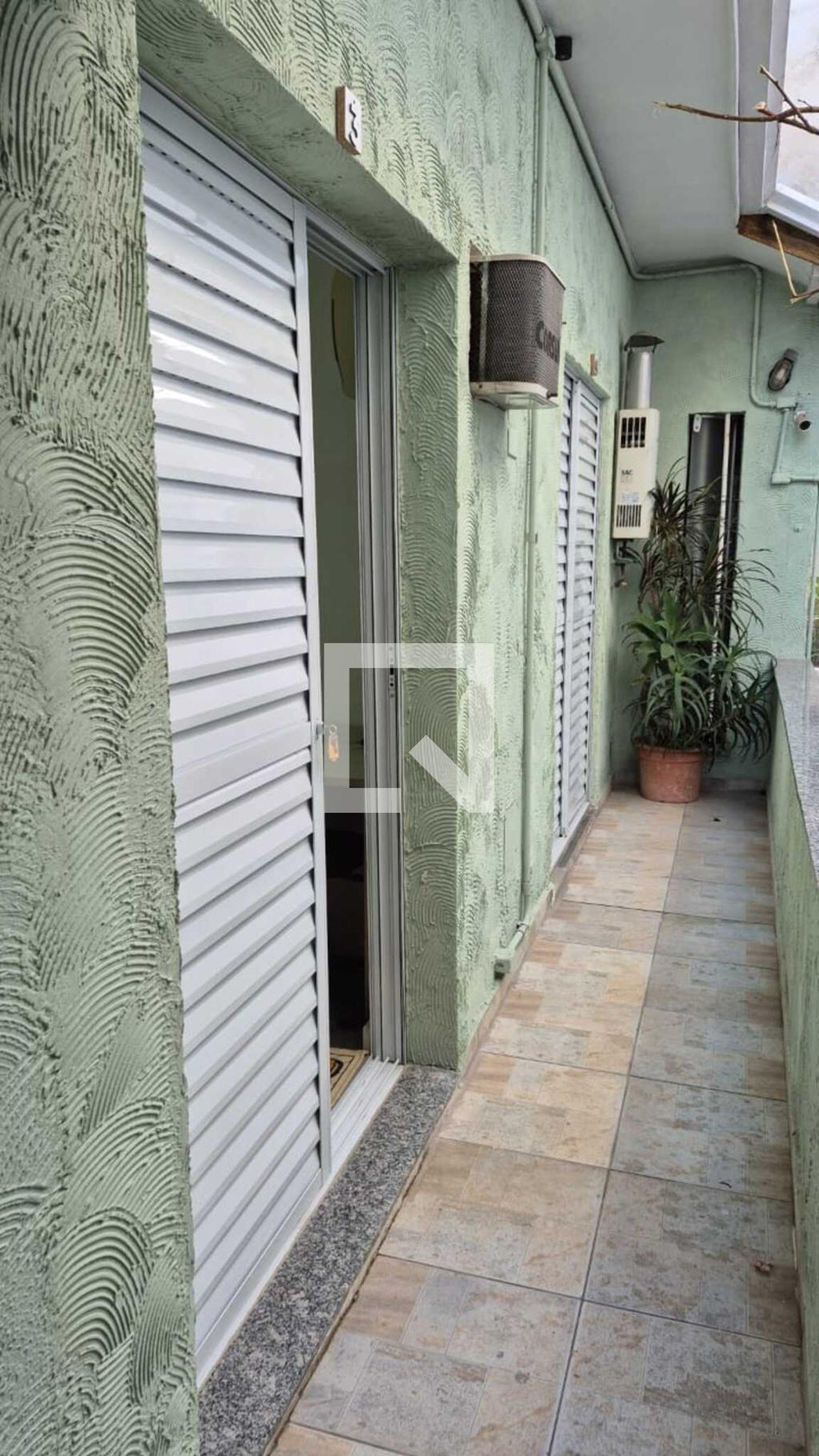 Área externa Condomínio em Rua Vieira Portuense, 803