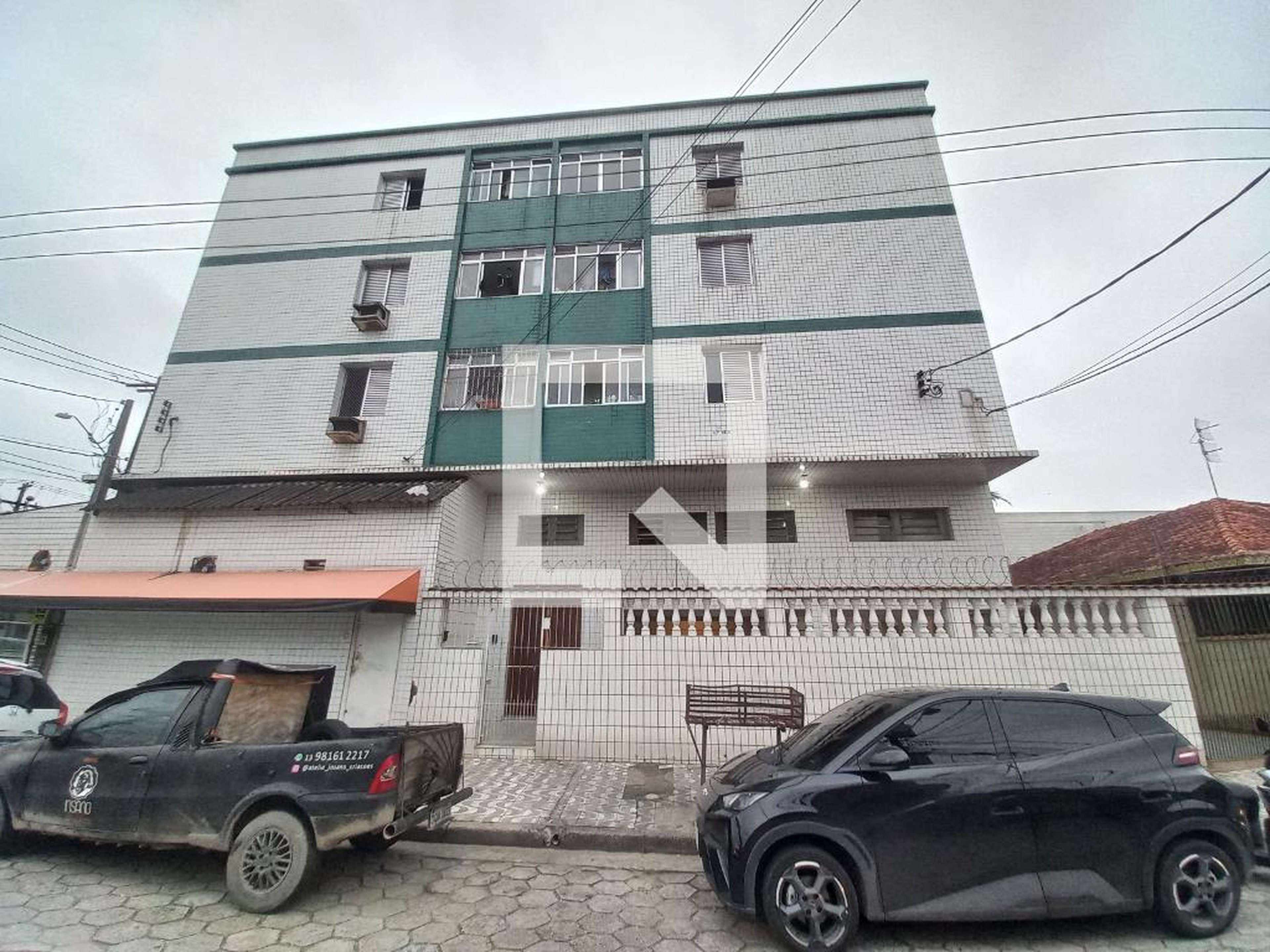 Fachada do Prédio Condomínio em Rua Nicolino Simone, 62