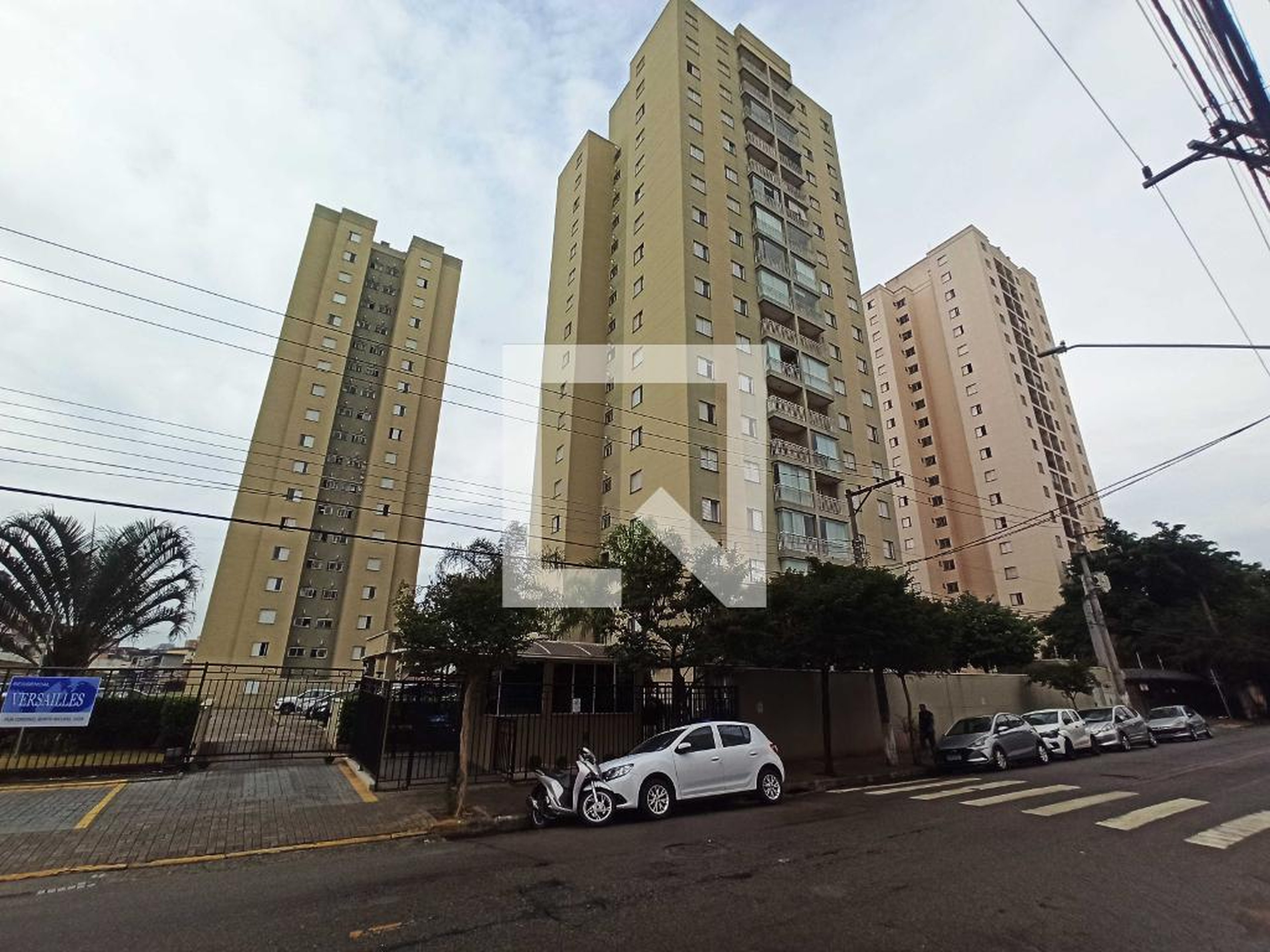 Fachada do Prédio Condomínio em Rua Coronel Bento Bicudo, 1056