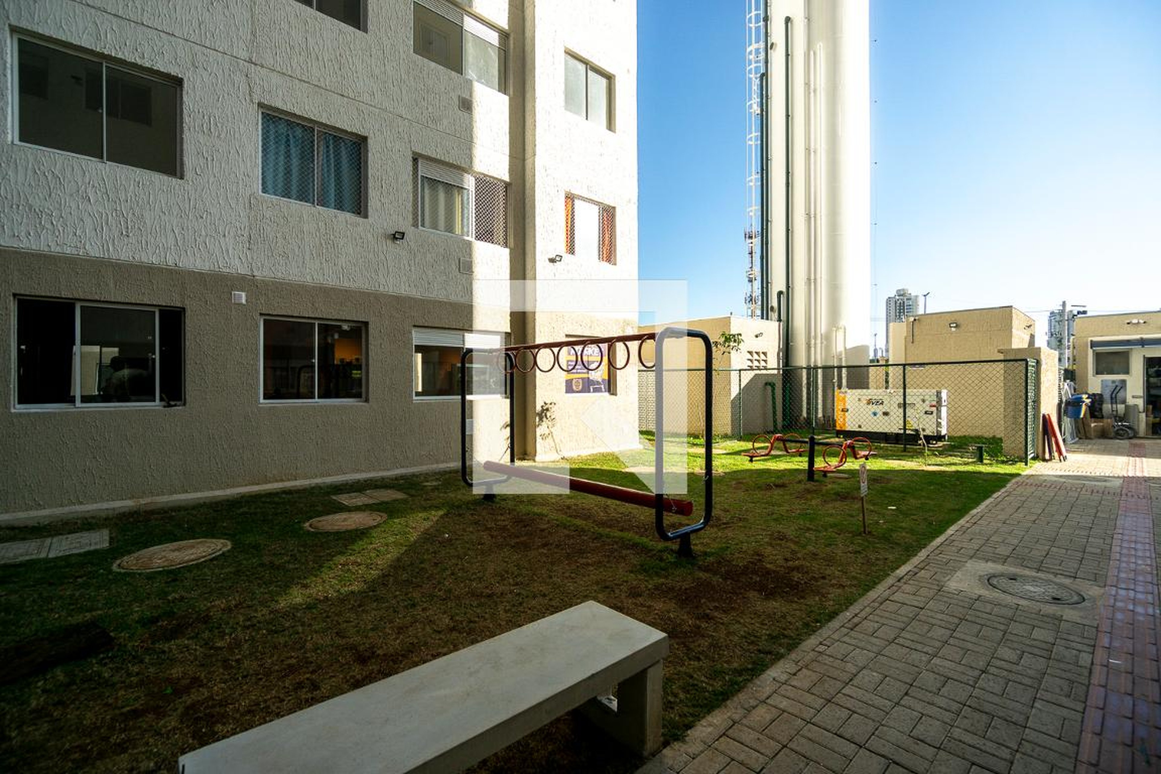 Playground - Duo Vila Matilde - Tenda