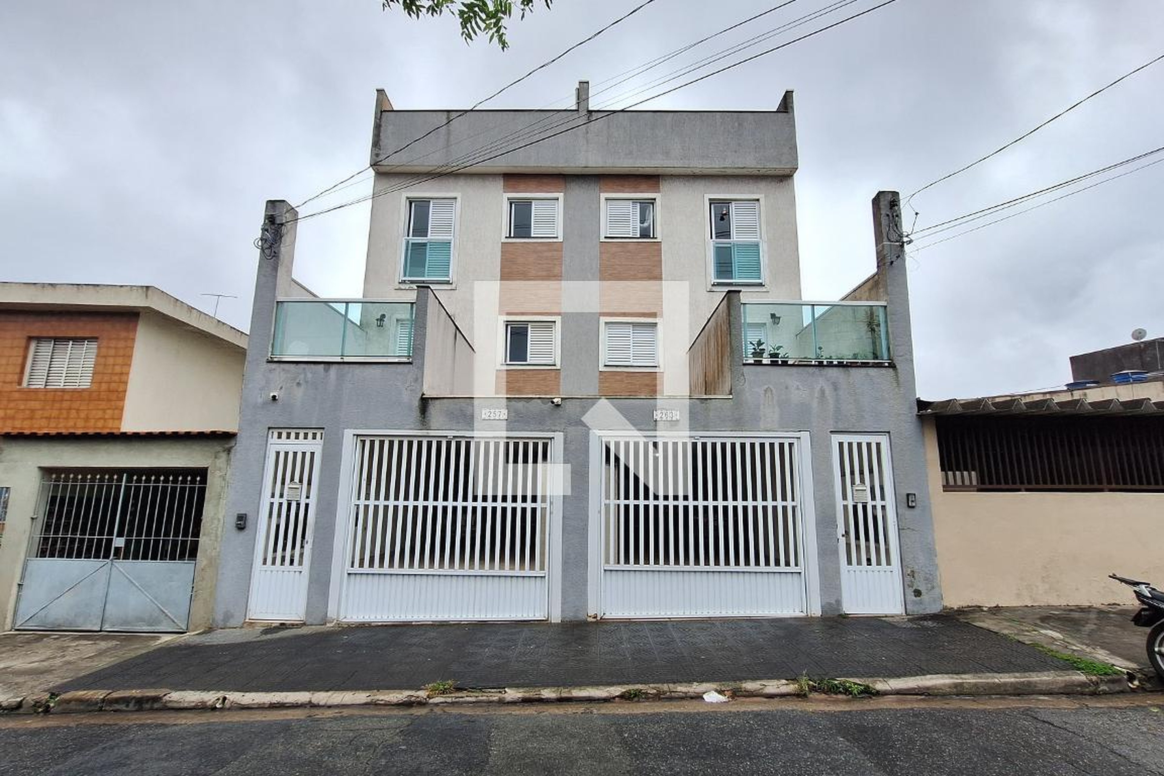 Fachada Condomínio em Rua Patagônia, 263