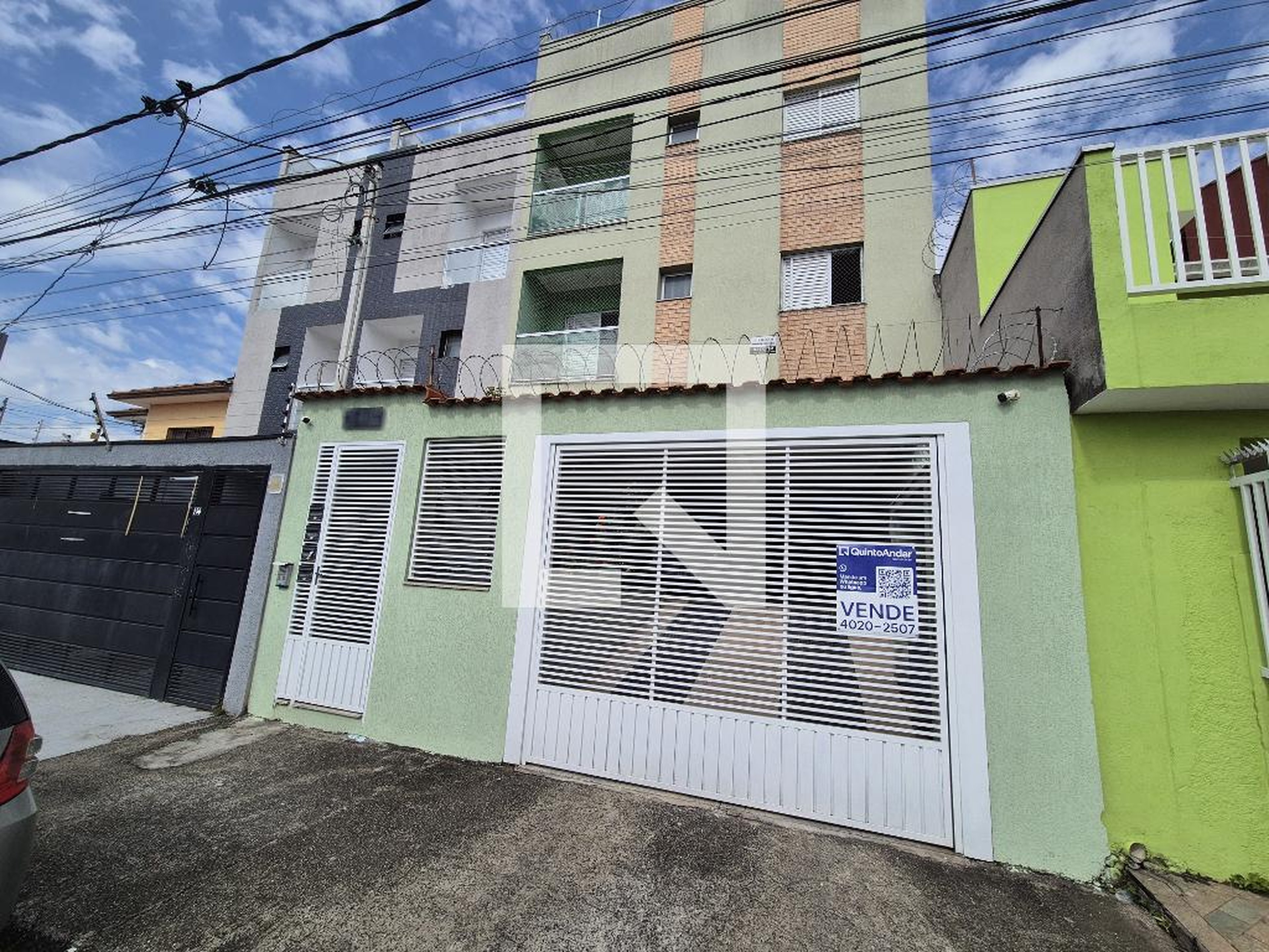 Fachada Condomínio em Rua Sumatra, 140