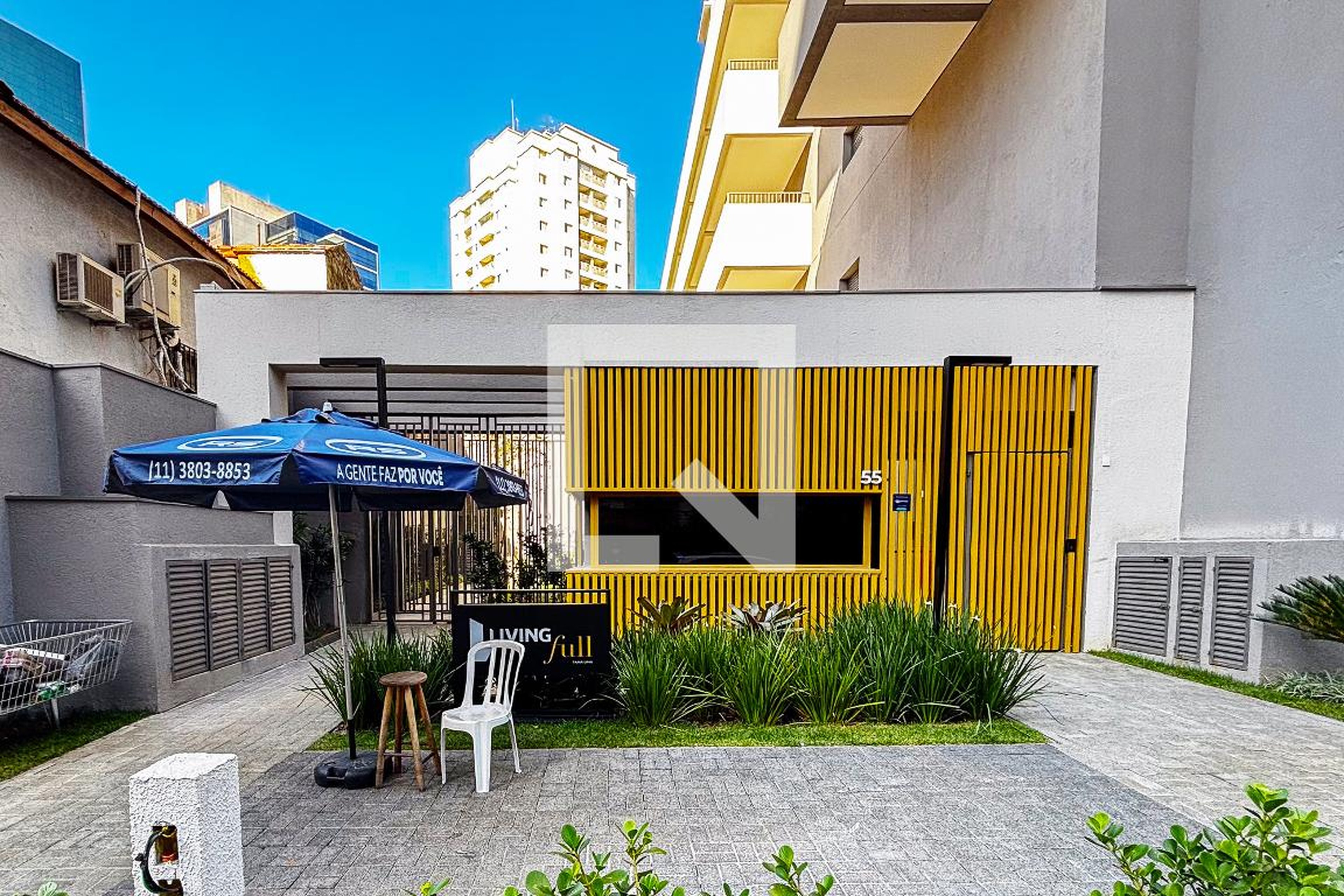 entrada do predio - Living Faria Lima