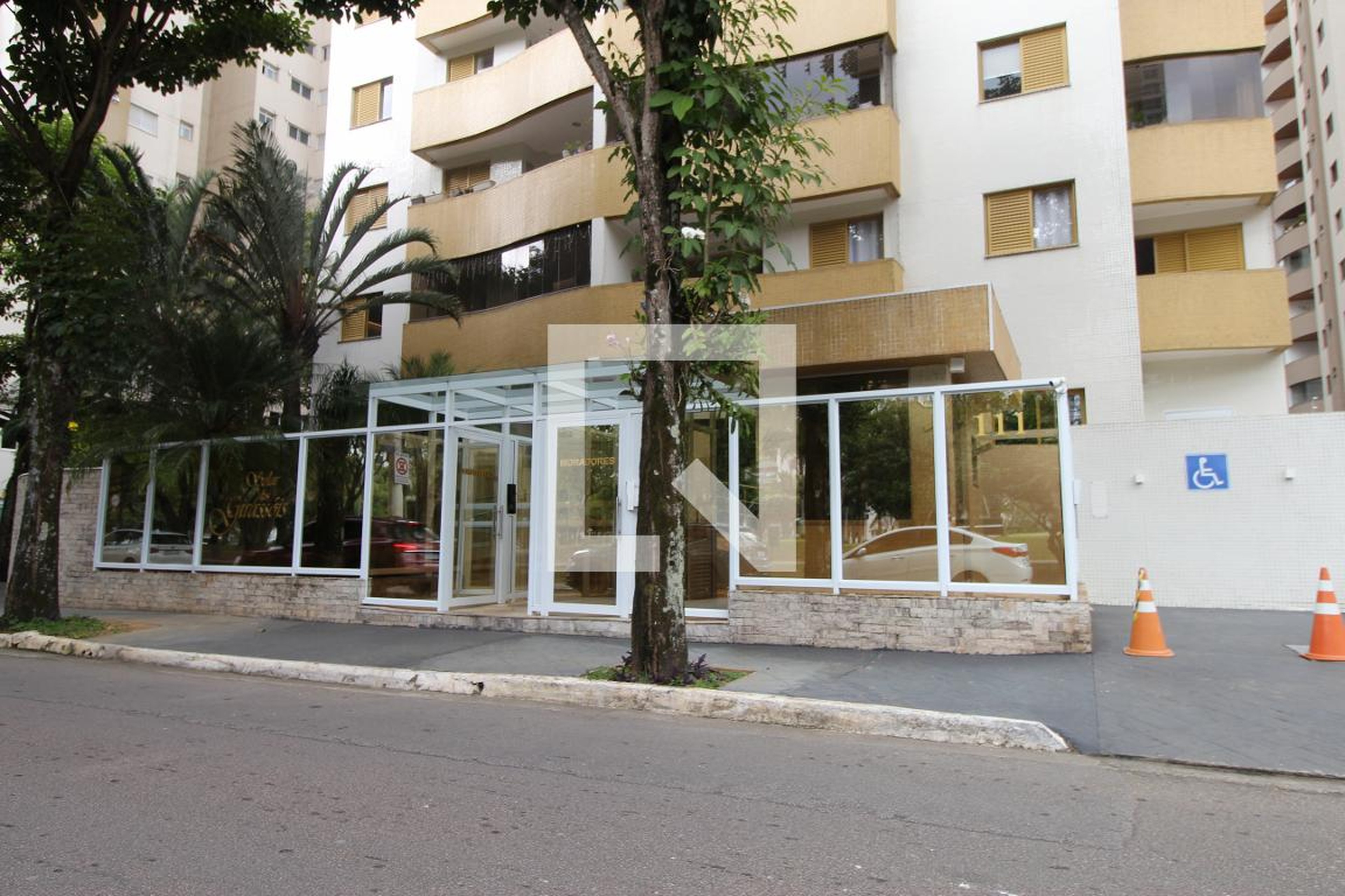 Fachada Condomínio Solar dos Girassois