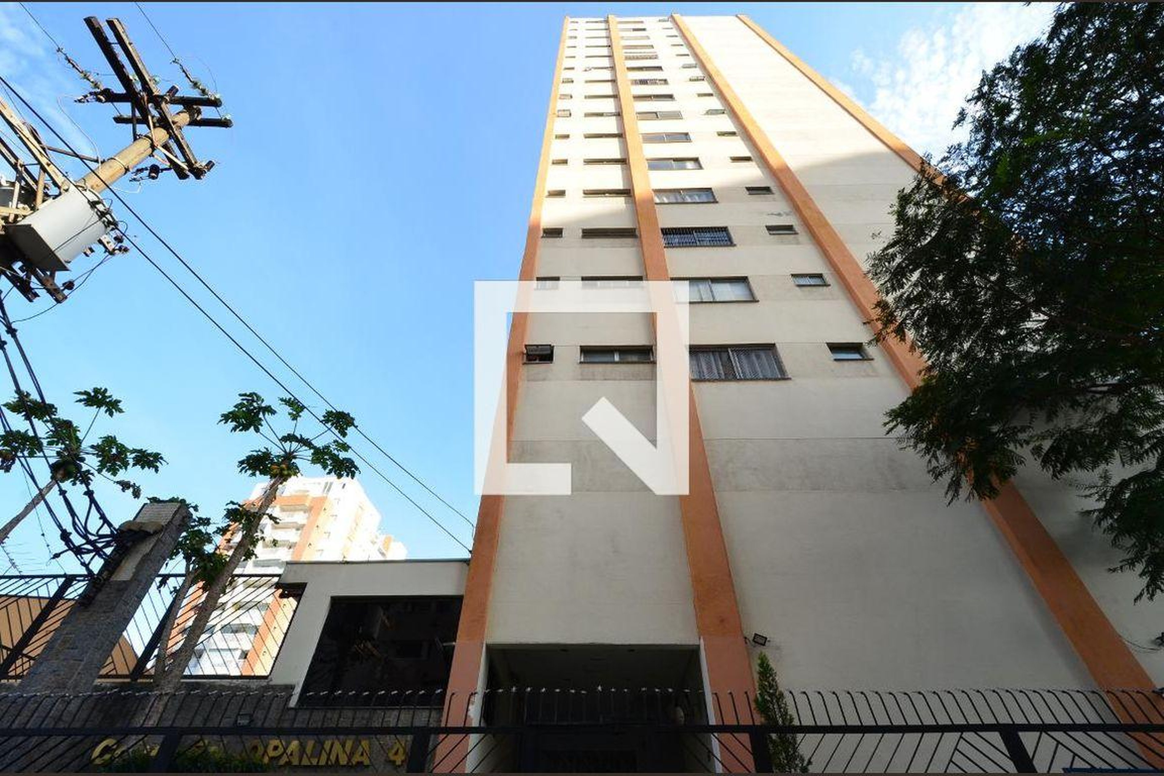 Fachada Condomínio em Rua Engenheiro João Monteiro da Gama, 40