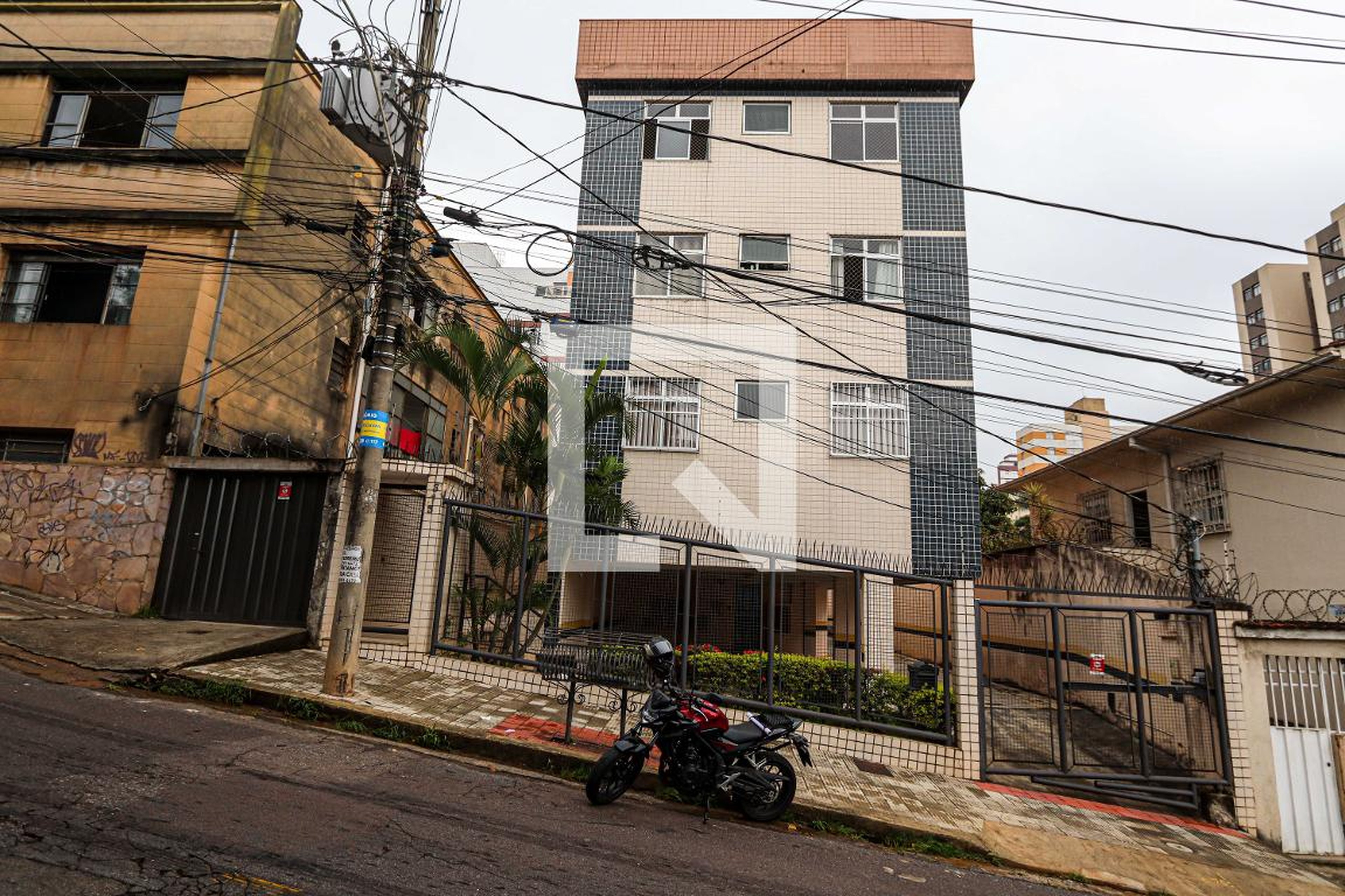 Fachada do Prédio Condomínio em Rua Monte Branco, 375