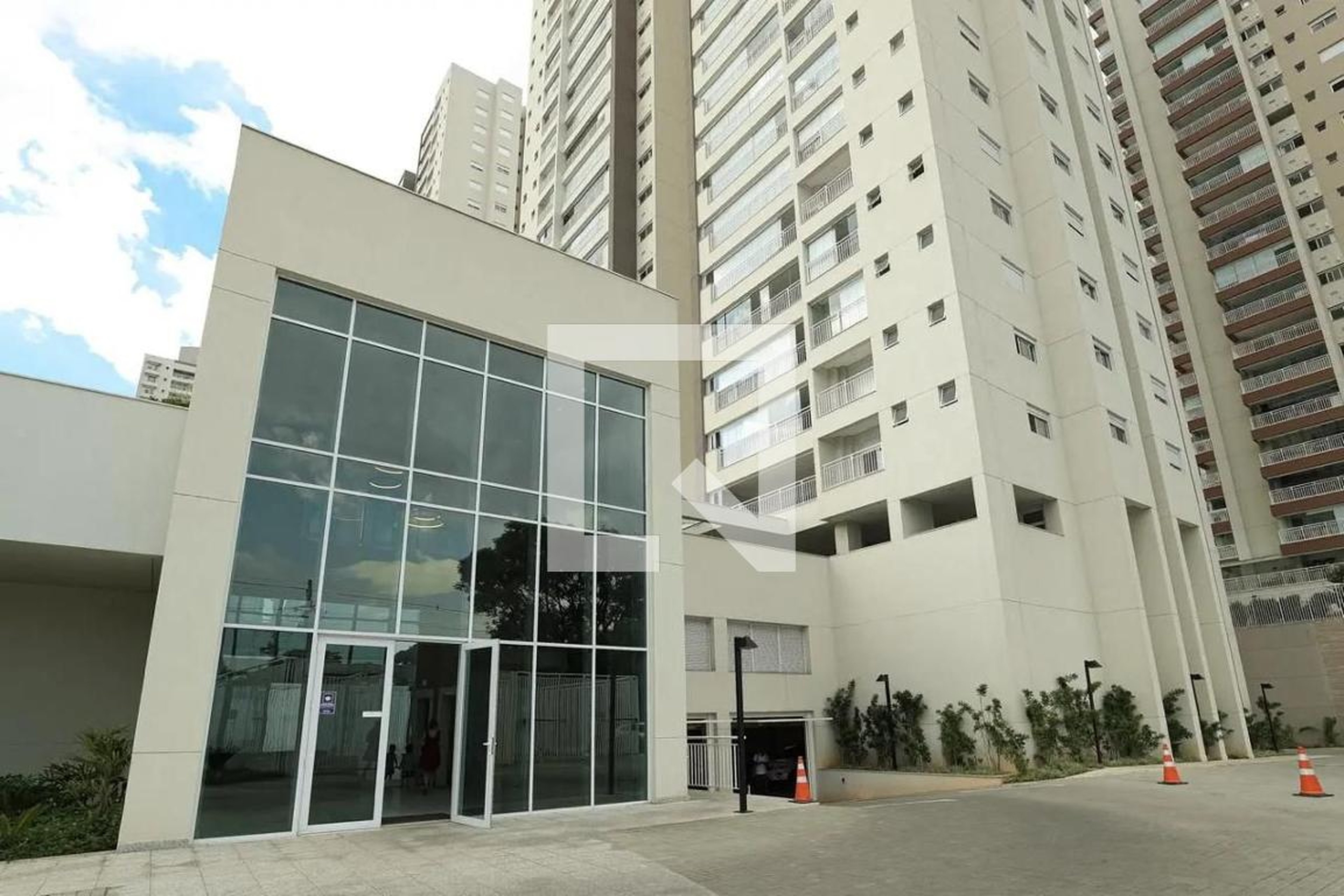 Fachada Condomínio em Rua Fortunato Ferraz, 251