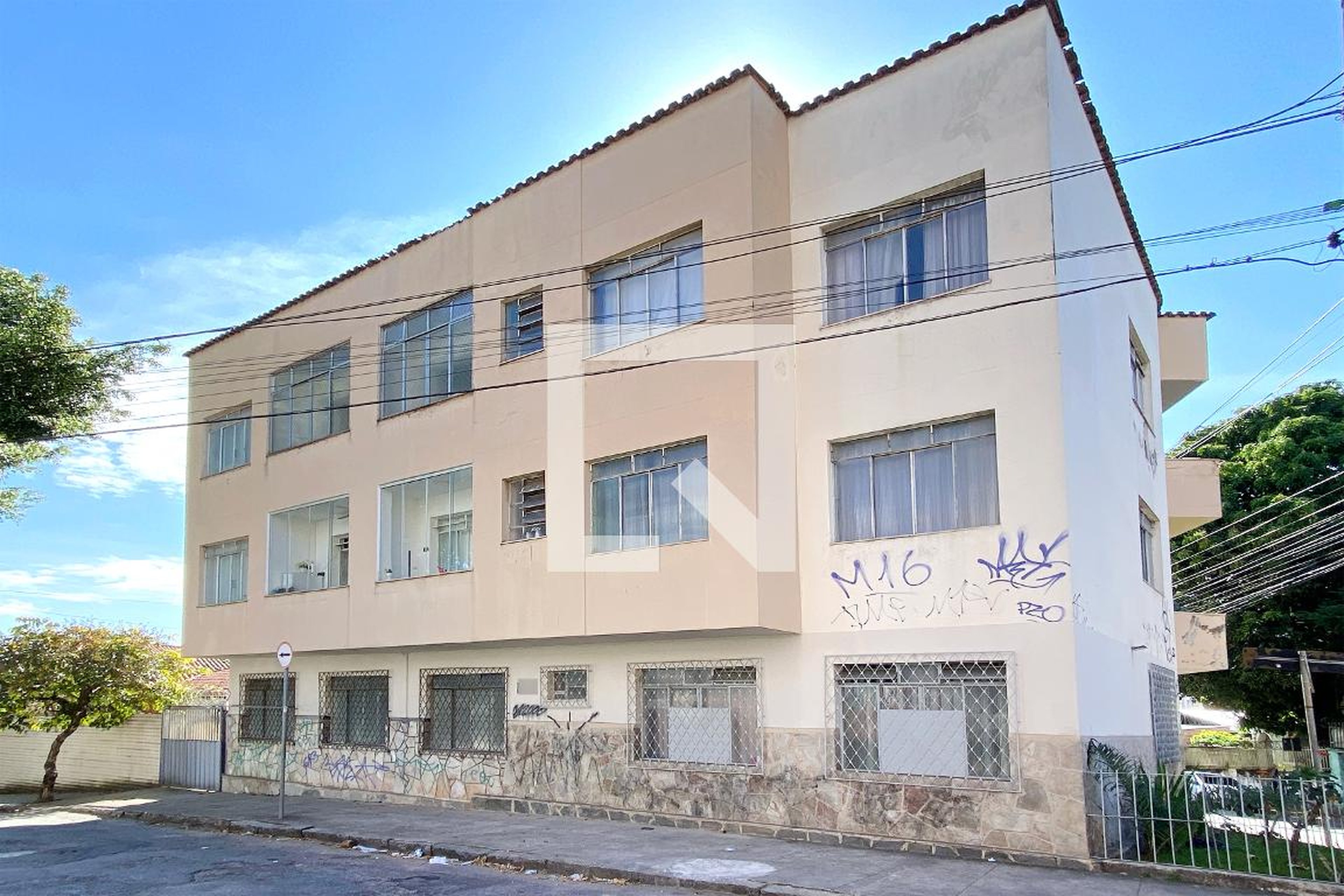 Fachada Condomínio em Rua Desembargador Barcelos, 724