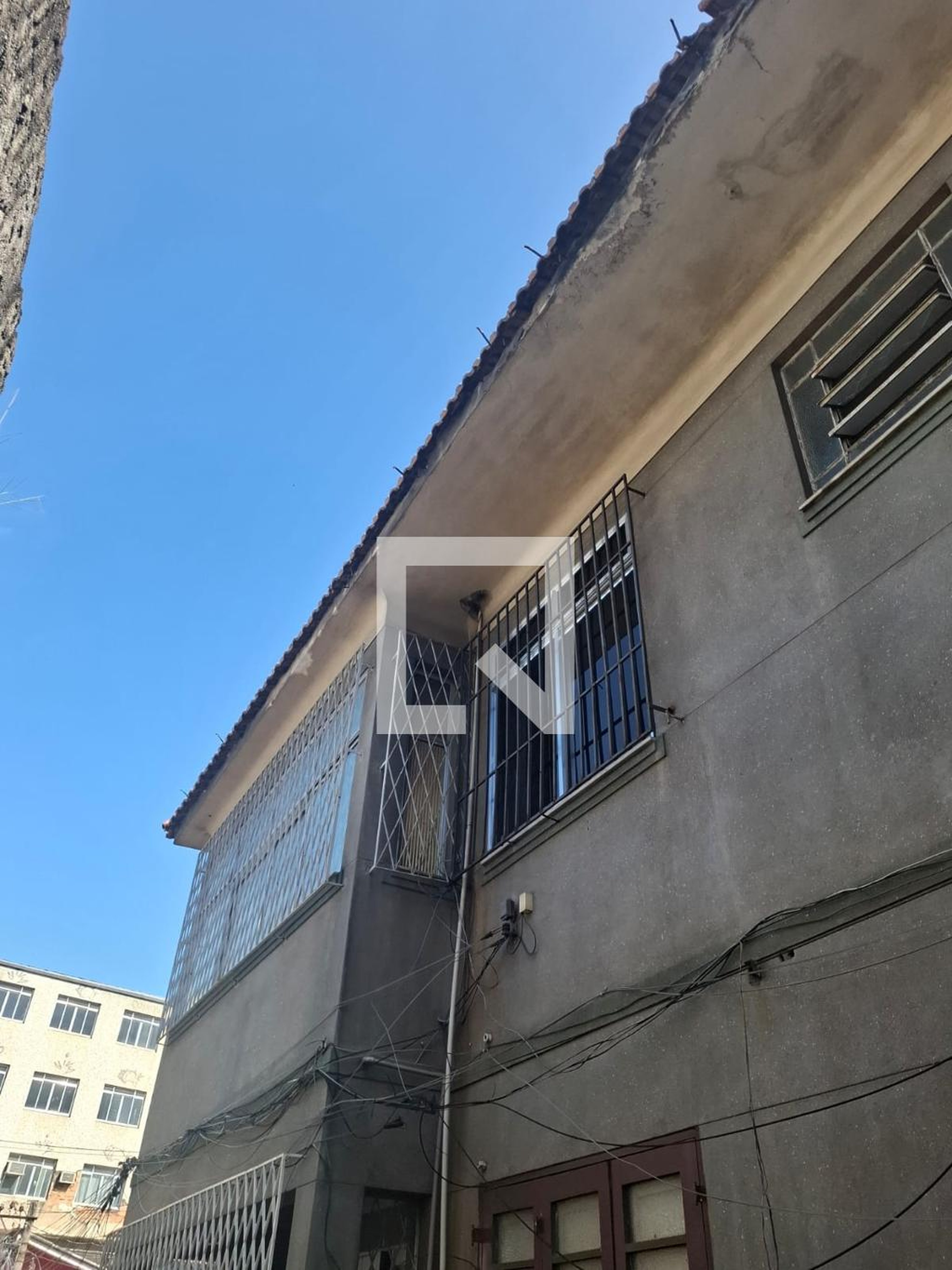Fachada Condomínio em Rua Bispo Lacerda, 14
