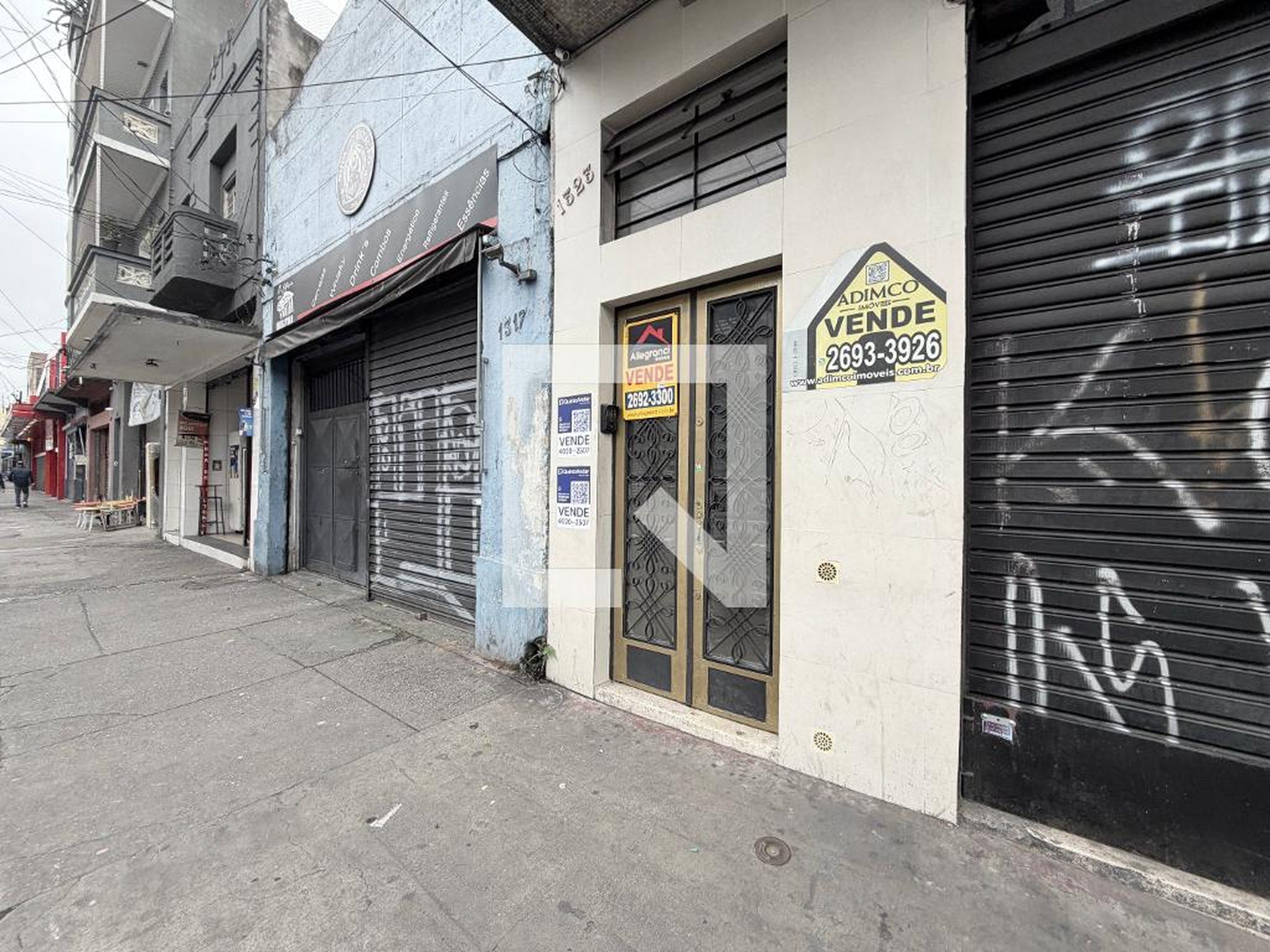 Fachada Condomínio em Avenida Celso Garcia, 1323