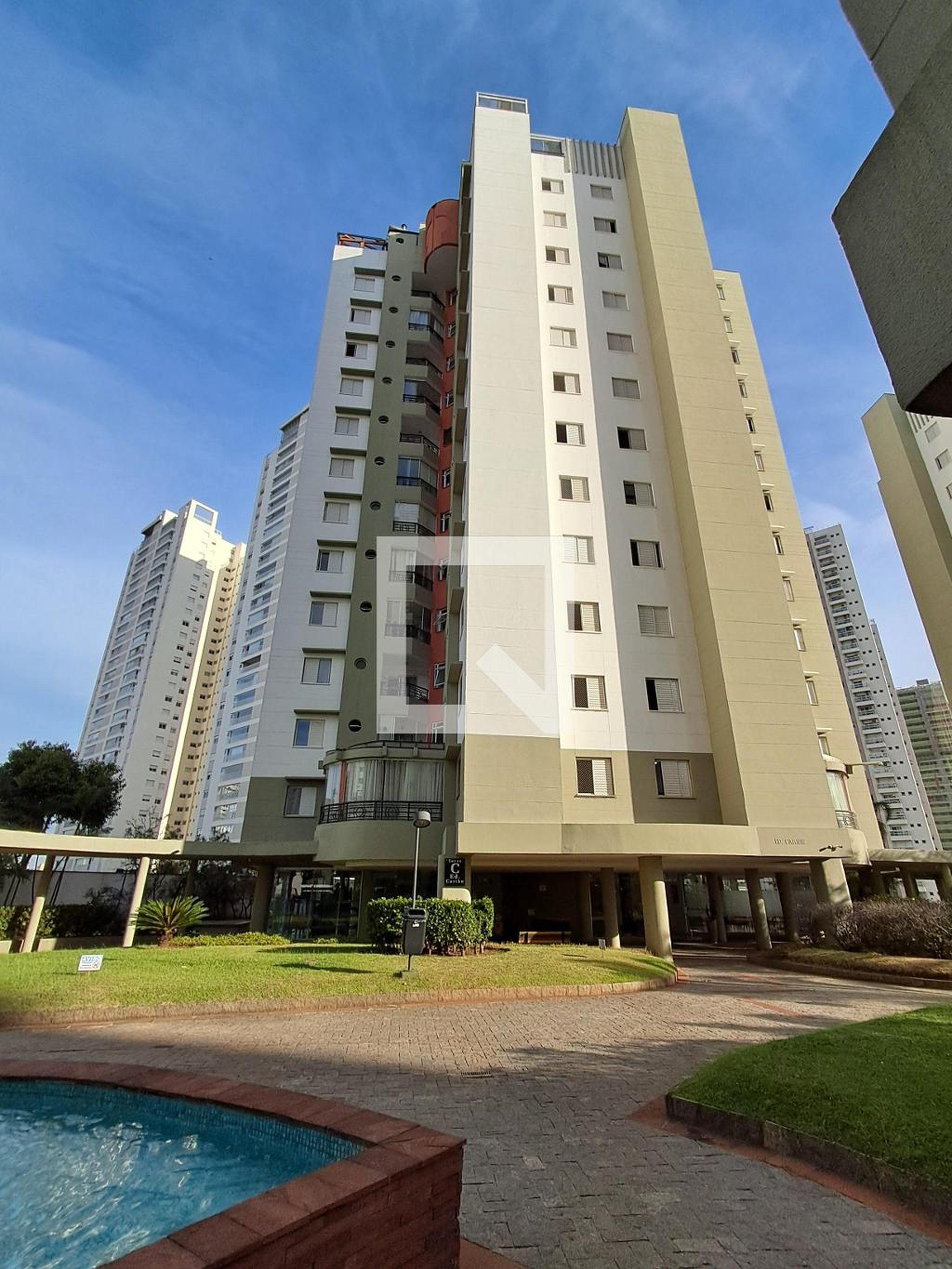 Fachada Condomínio Quatro Estações
