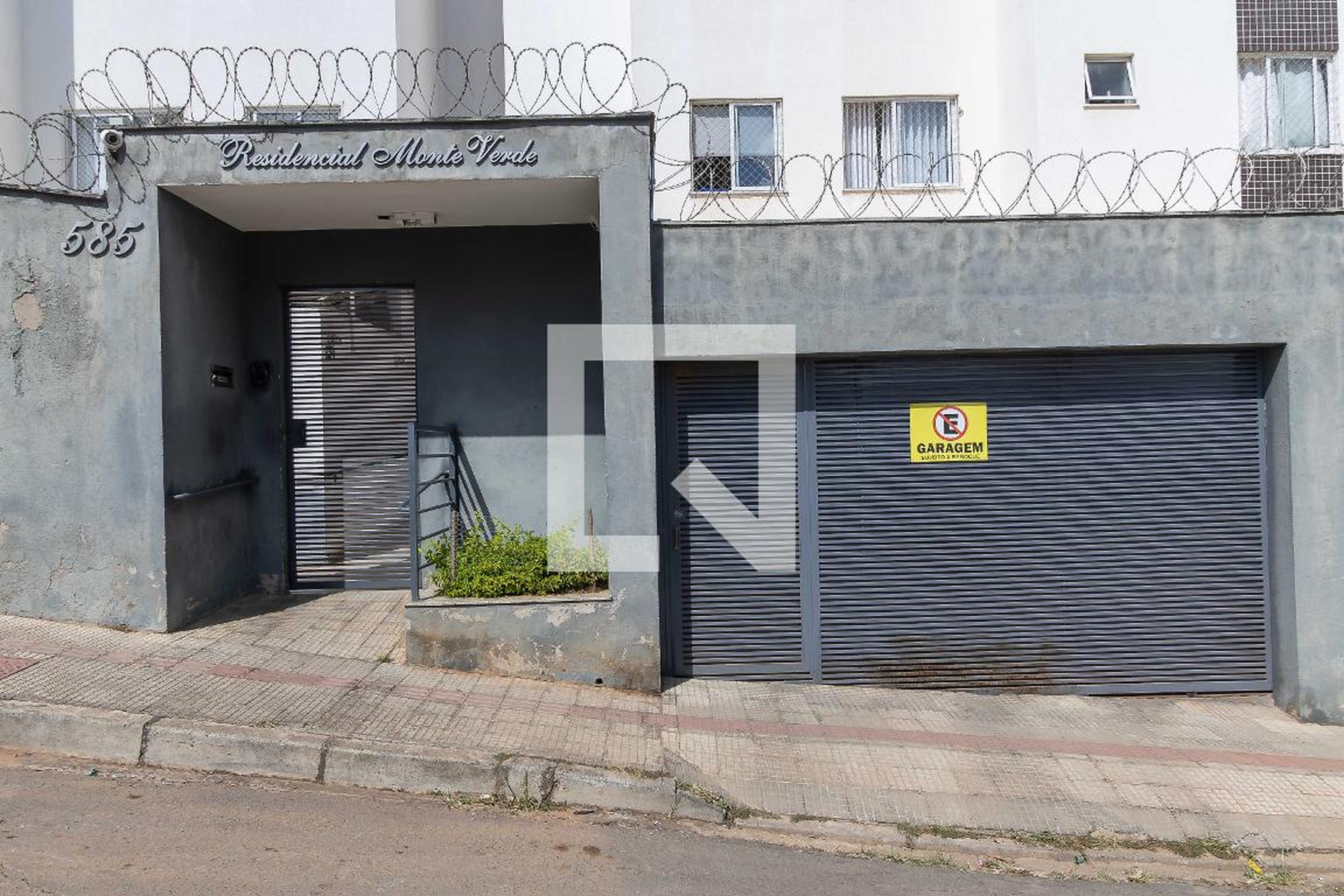 Fachada Residencial Monte Verde