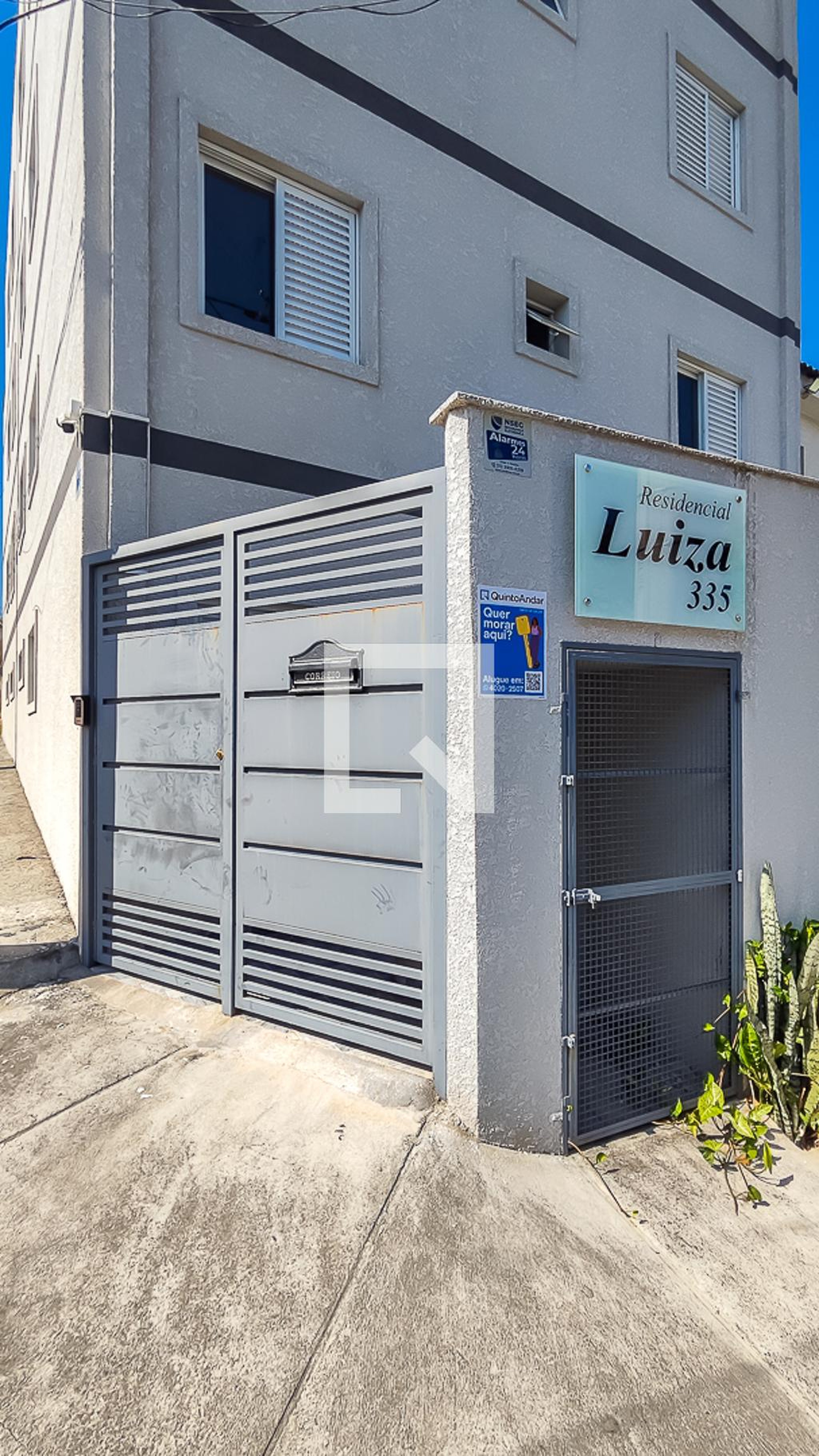 Fachada do Prédio Condomínio em Rua Zulmira, 335