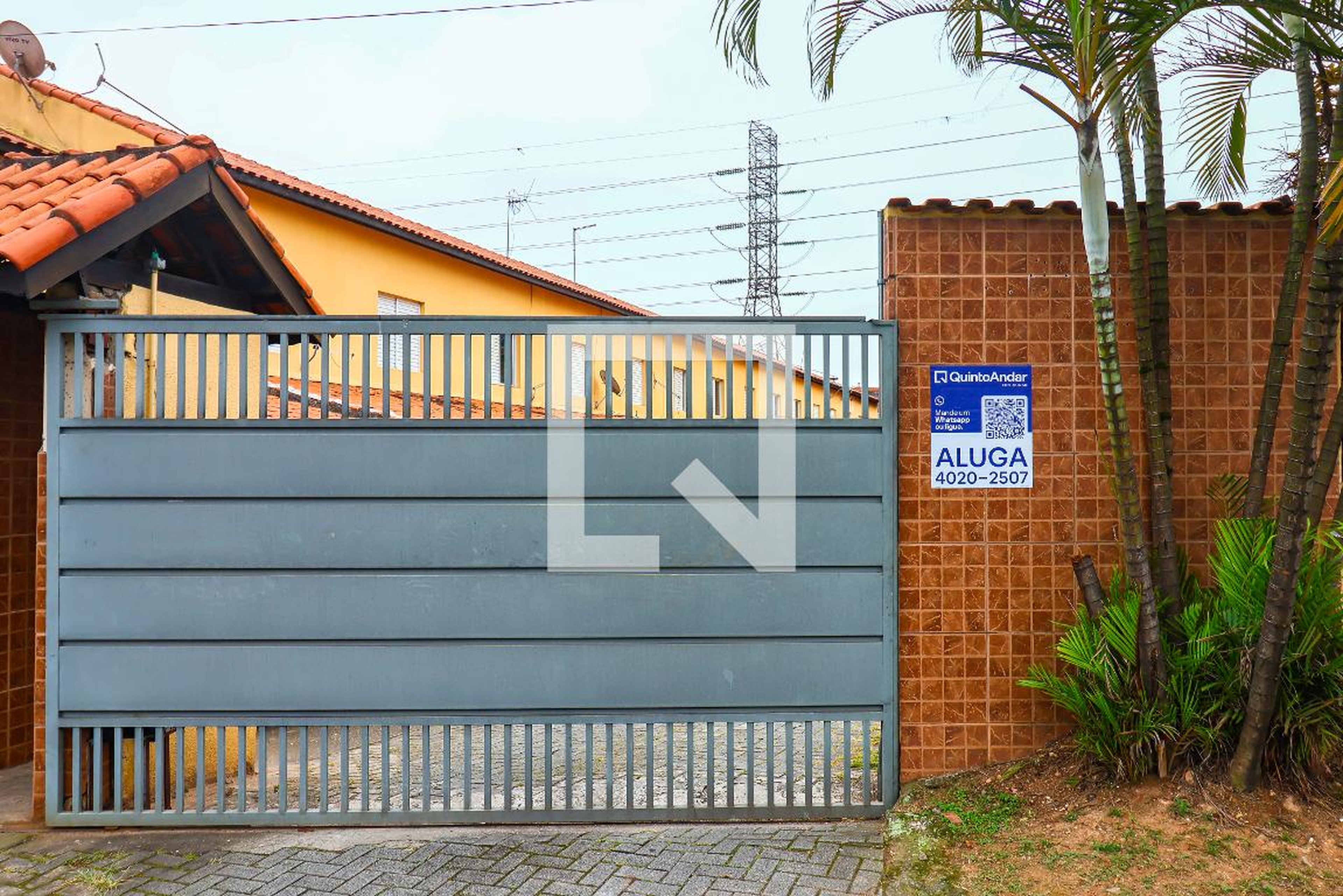 Fachada Residencial Maria de Lourdes