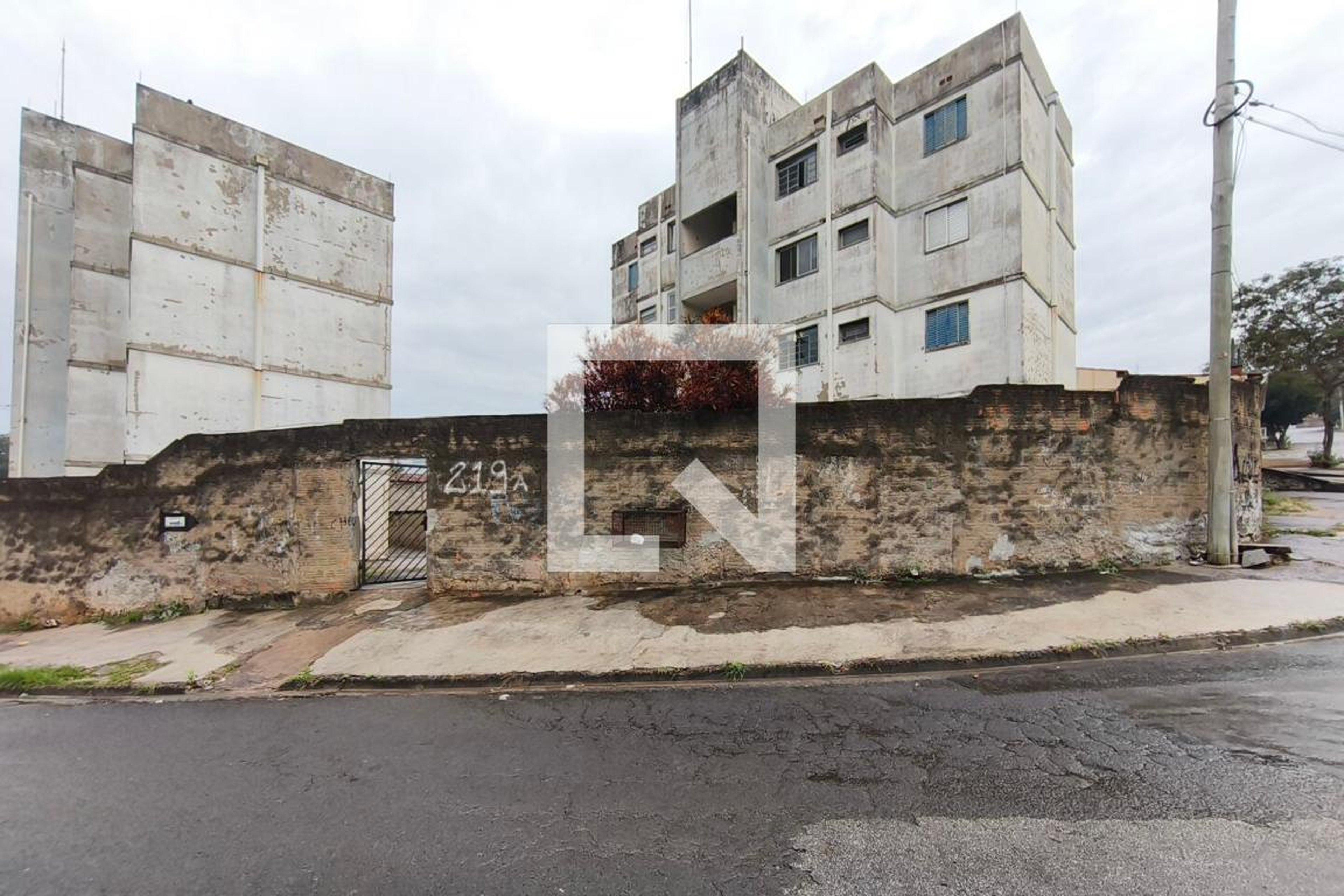 Fachada do Condomínio Condomínio Praia Vermelha