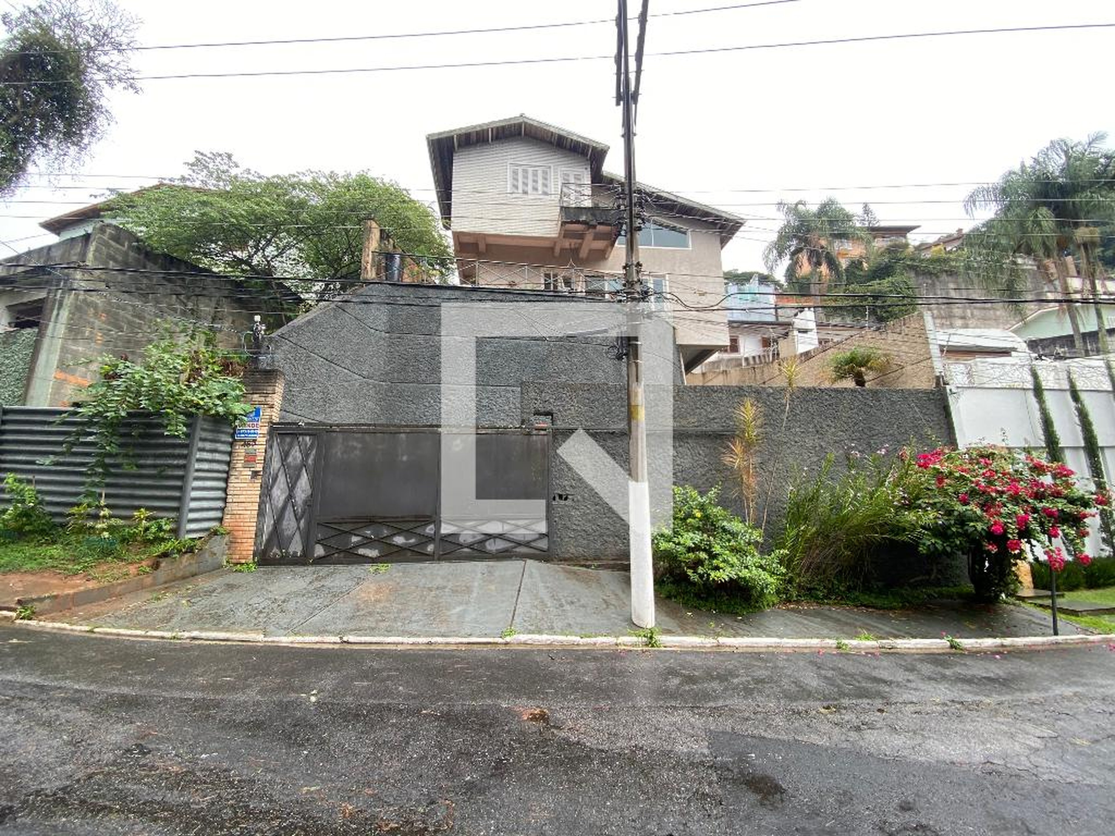 Fachada Condomínio em Rua Maria da Conceição Fonseca, 465