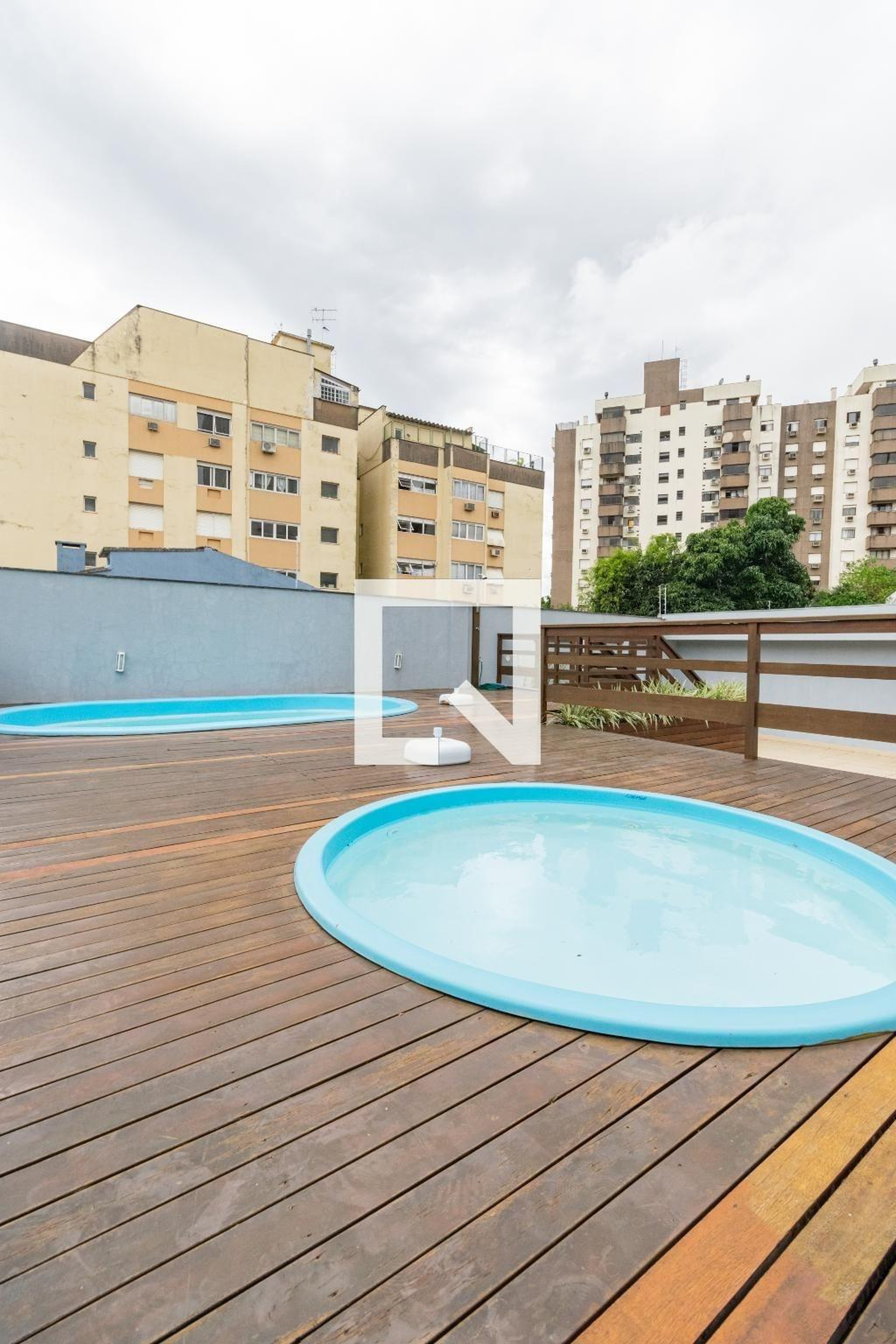 Piscina - Edifício Residencial Vincent Van Gogh