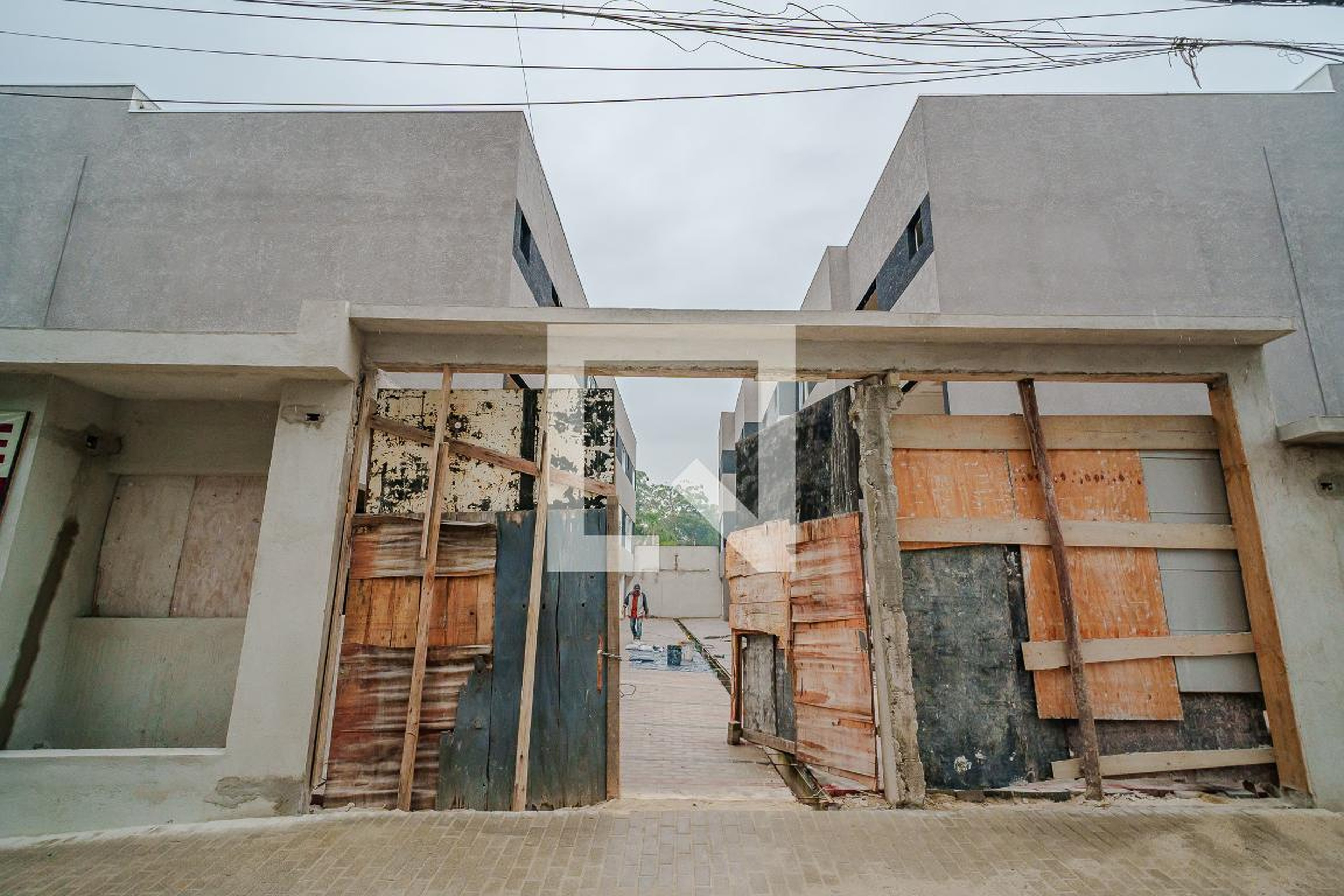 Fachada Condomínio em Avenida Gustavo Berthier, 123