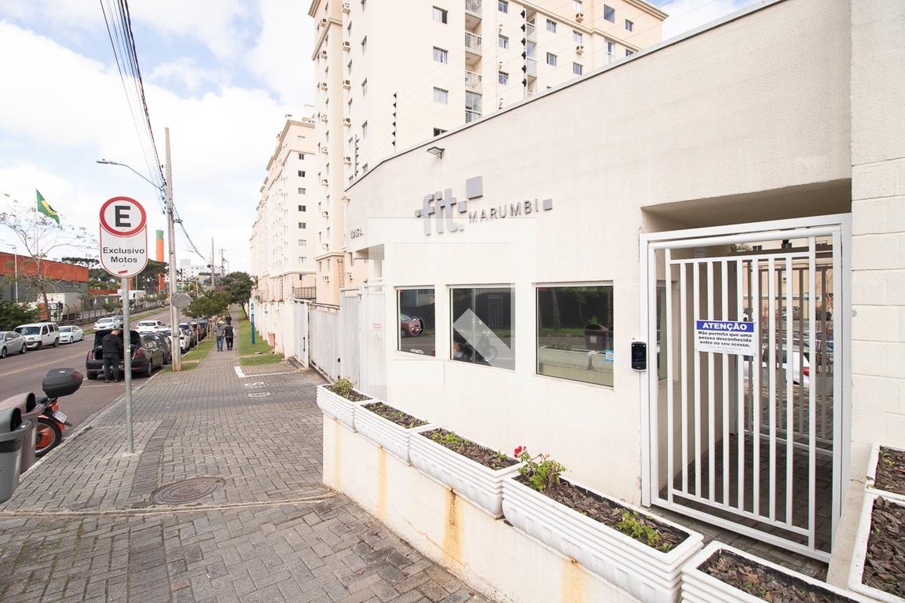 Fachada Condomínio Fit Marumbi