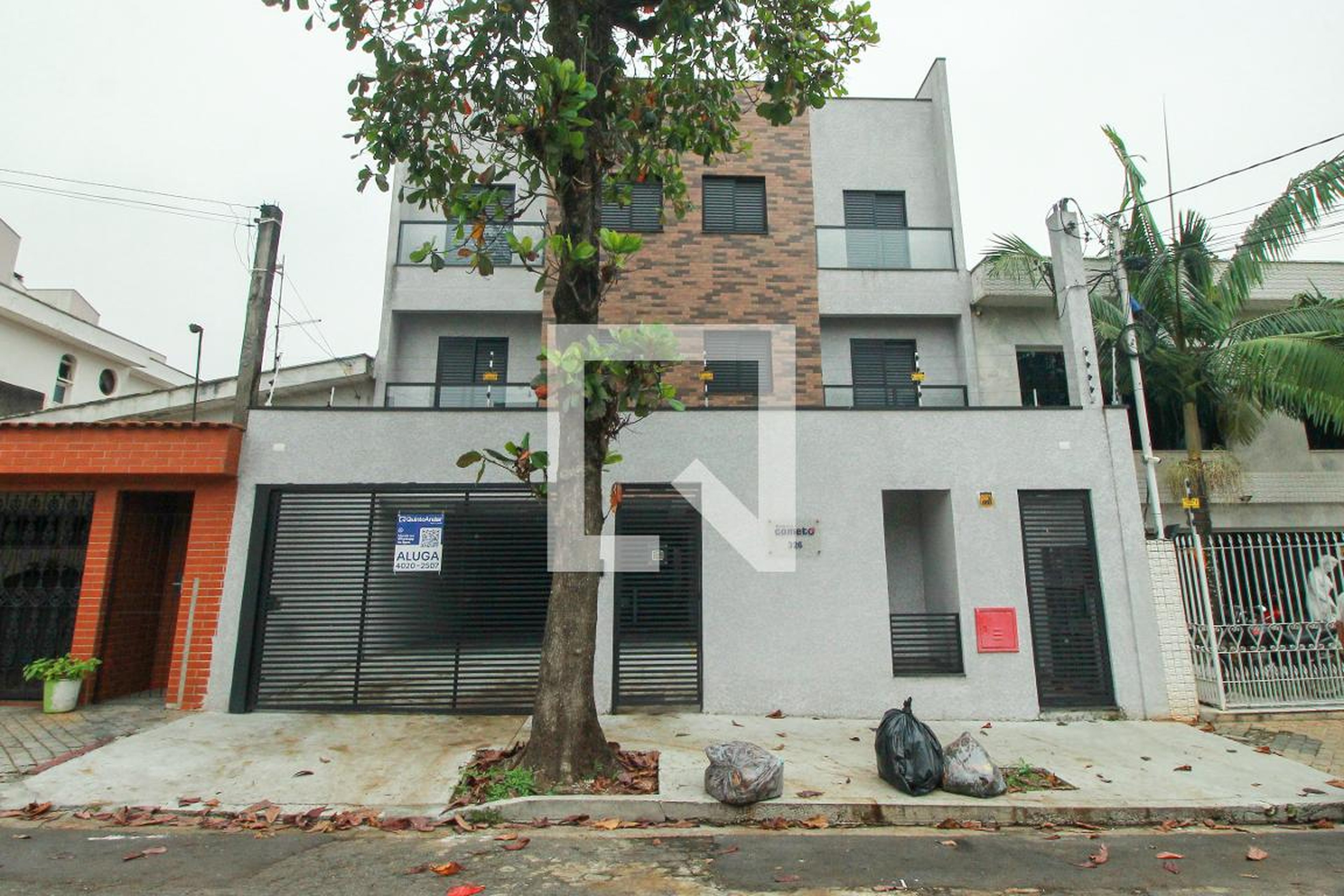 Fachada Residencial Cometo