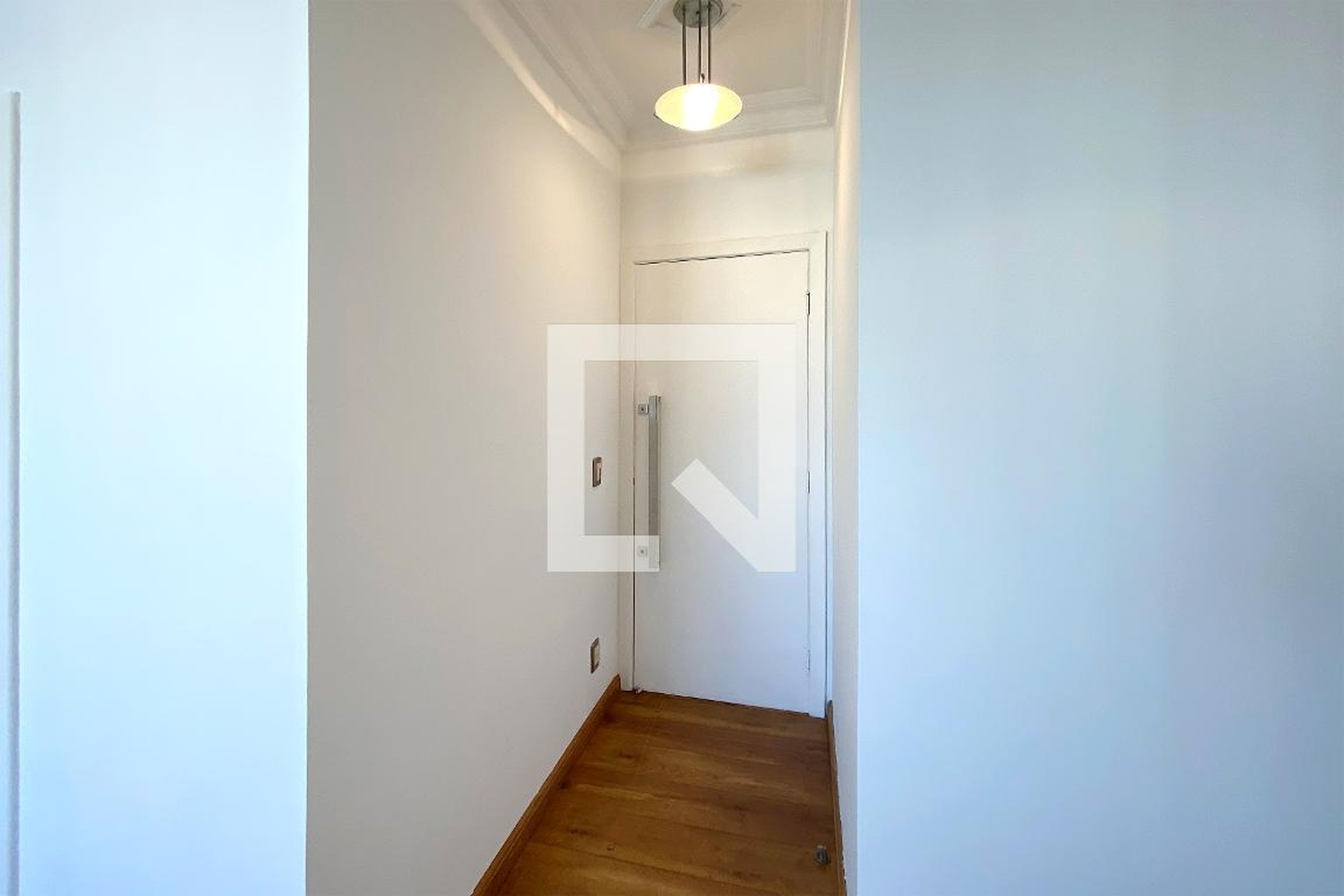 Hall de entrada Residencial Deville