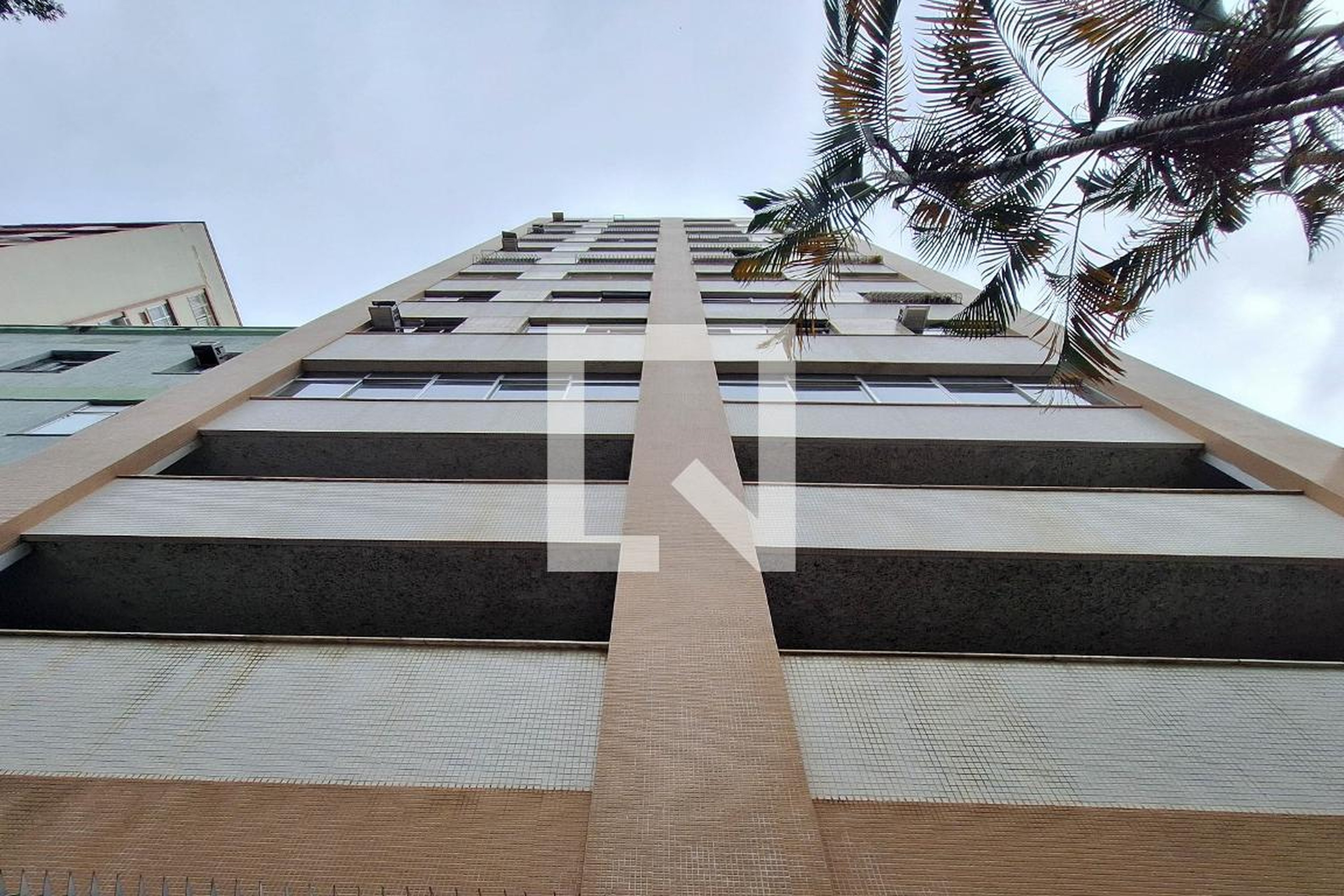 Fachada Edifício Dona Glória