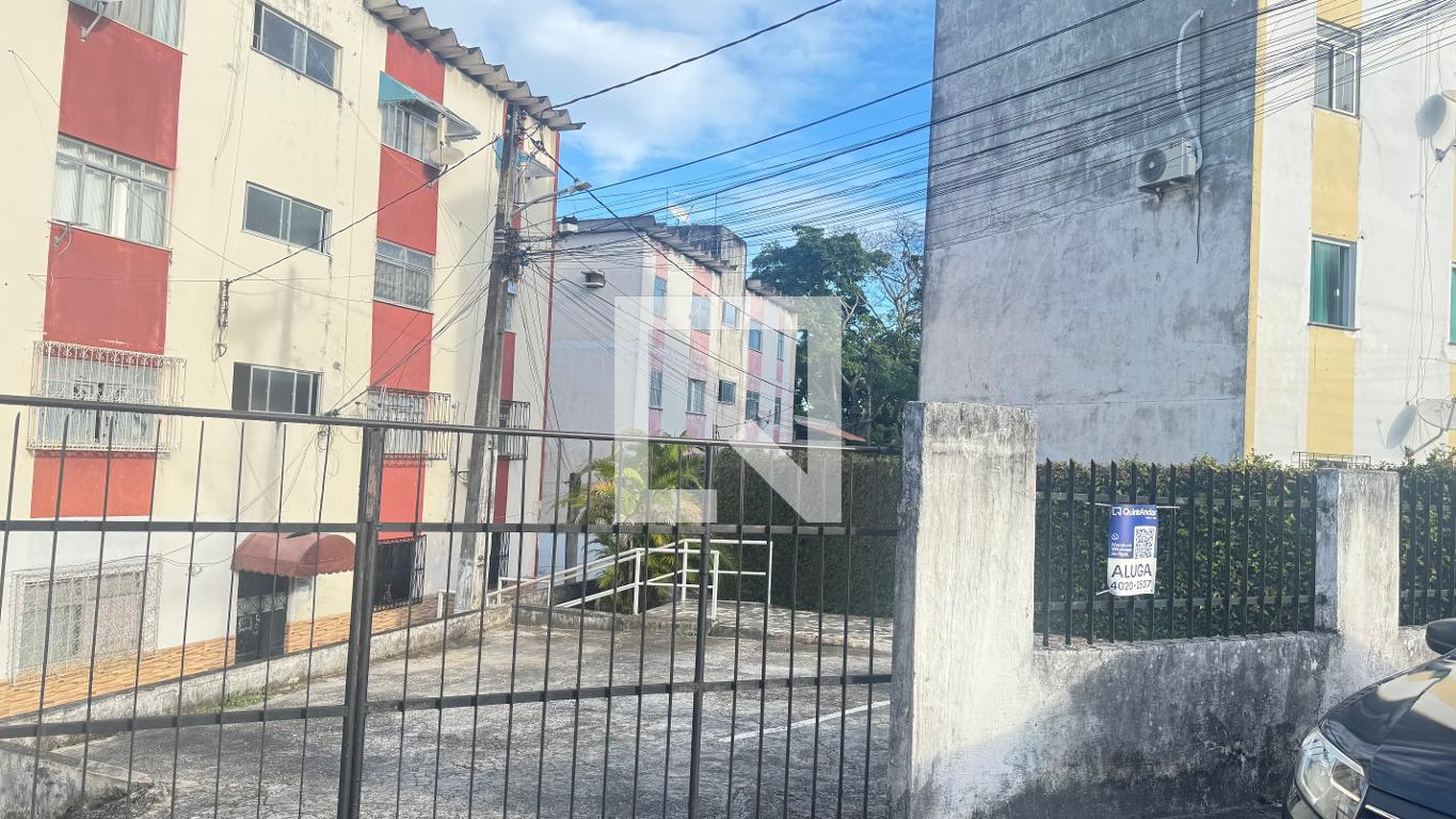 Fachada Condomínio em Rua Lafaiete Spínola, 73