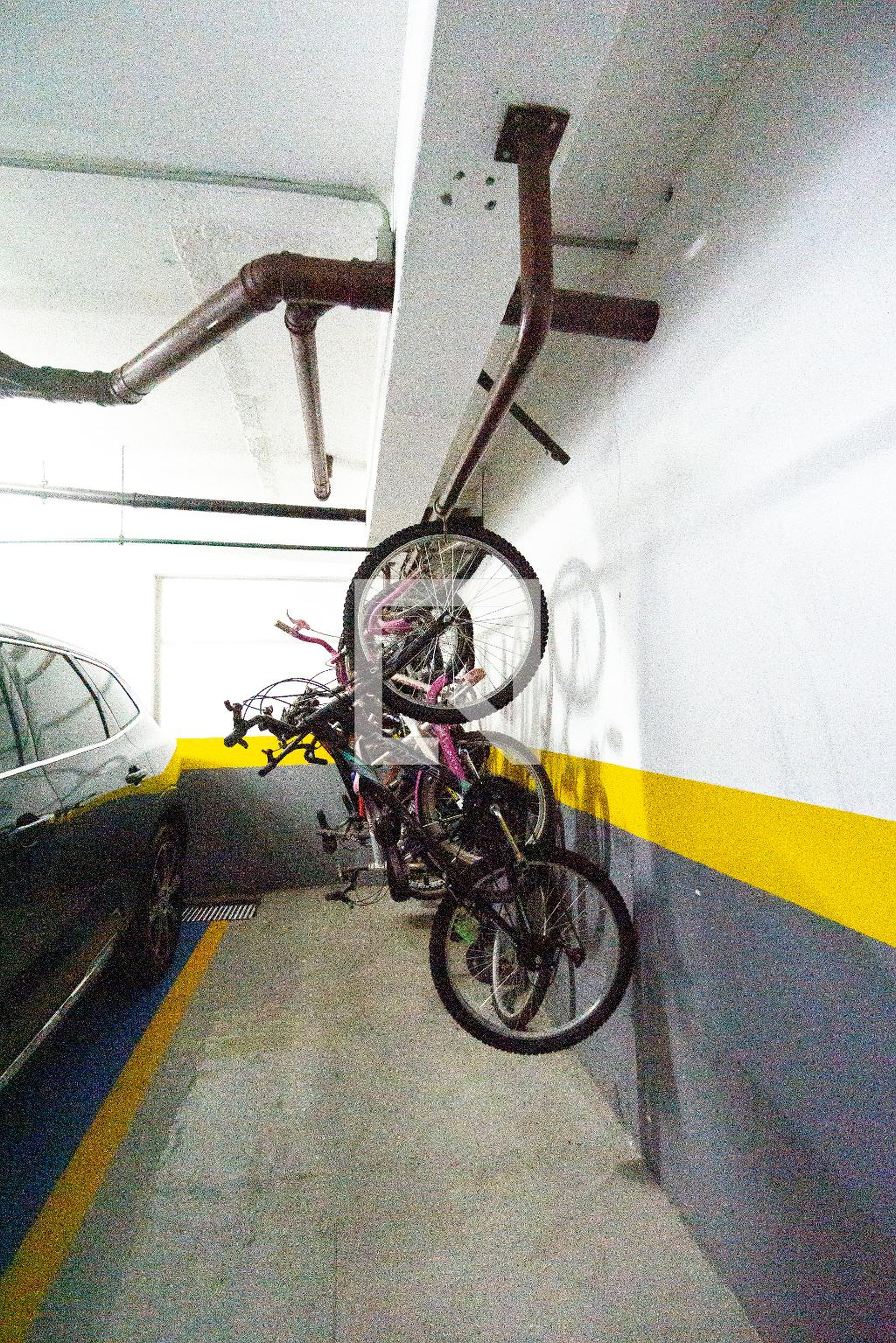 Bicicletário - Torre de Goya