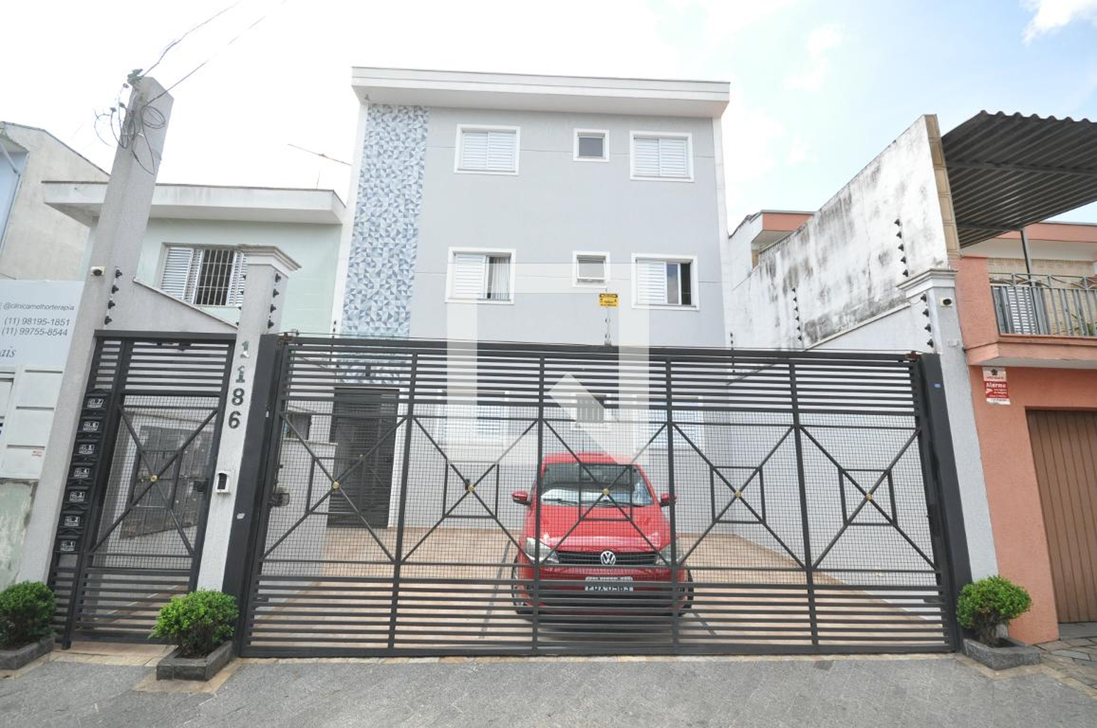 Fachada Residencial Esmeralda