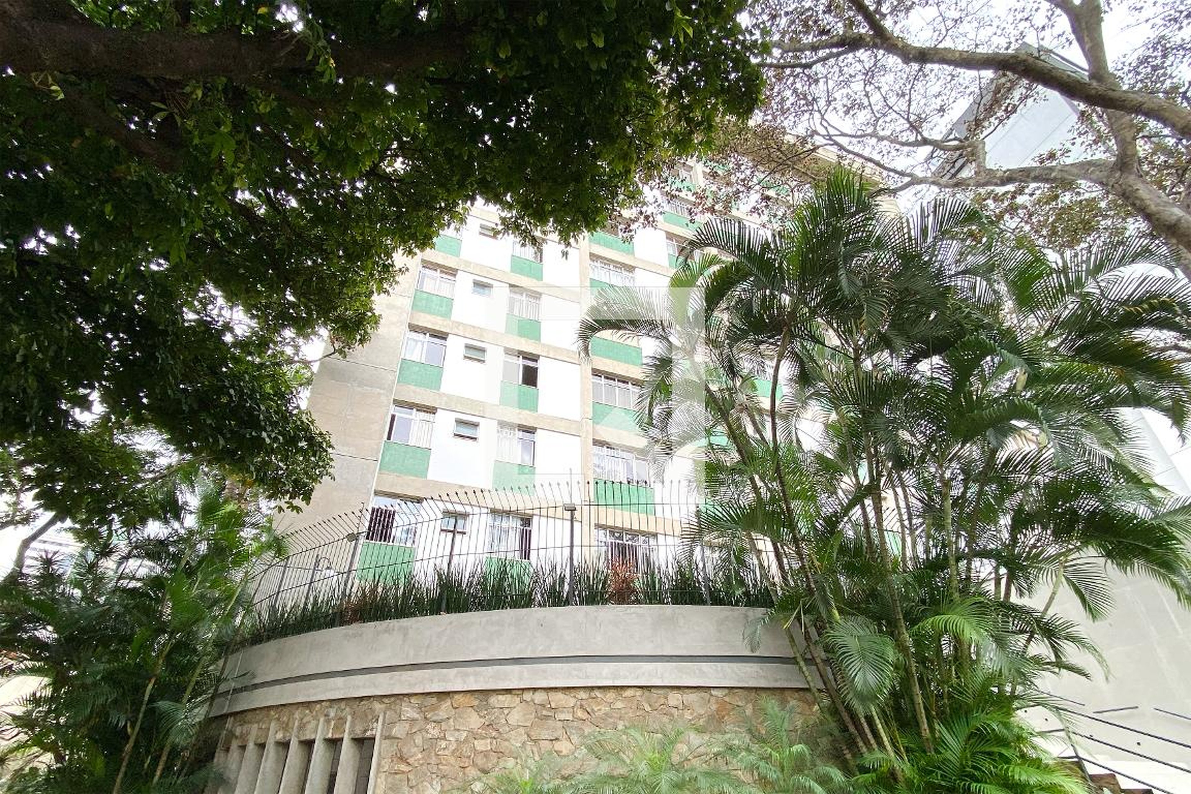 Fachada Condomínio em Rua Nicarágua, 15