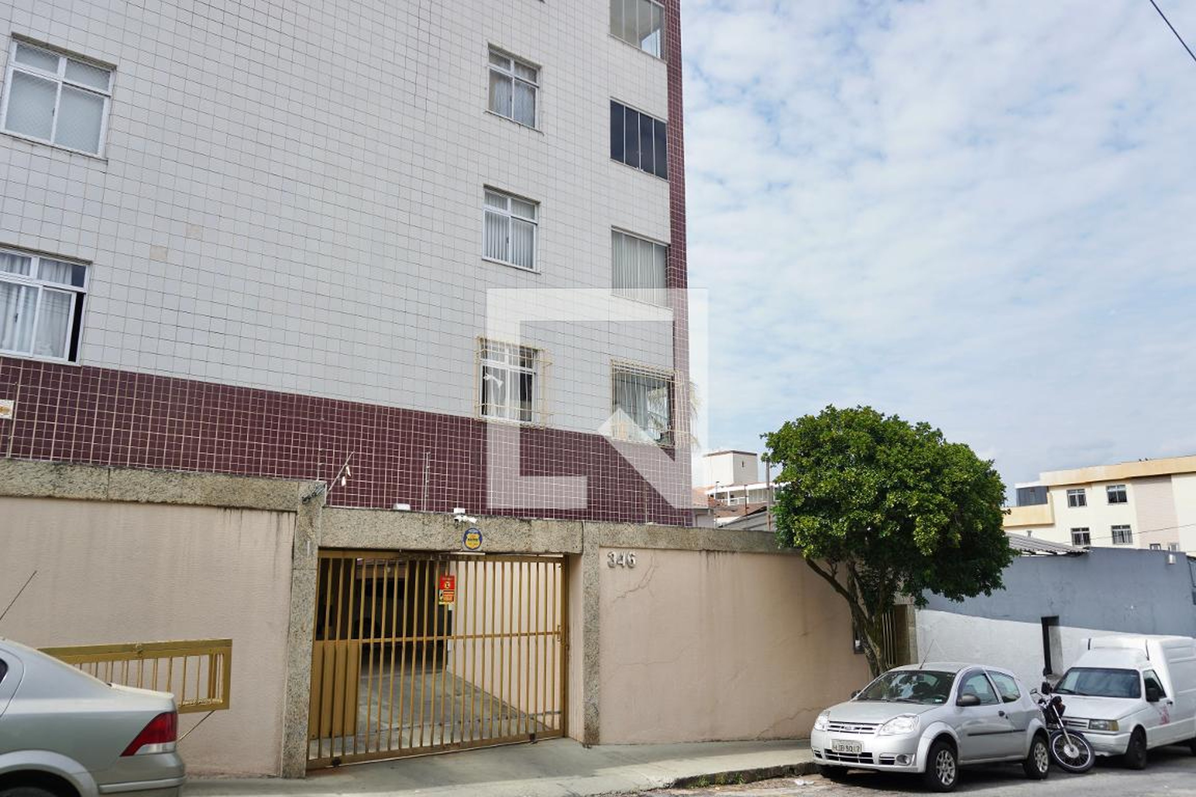 Fachada do Prédio Condomínio em Rua Itacoatiara, 361