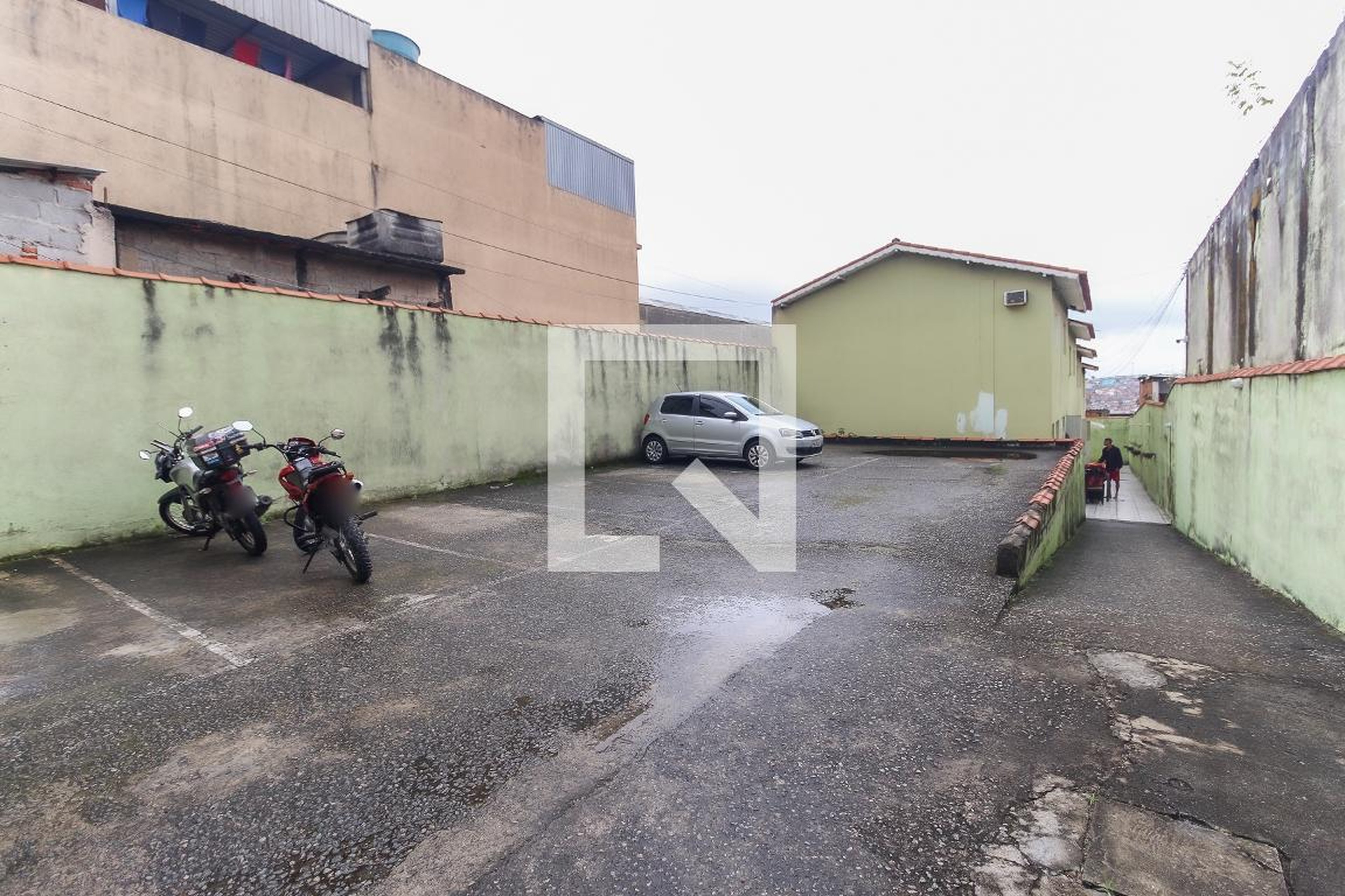 Estacionamento - Residencial Rafaela