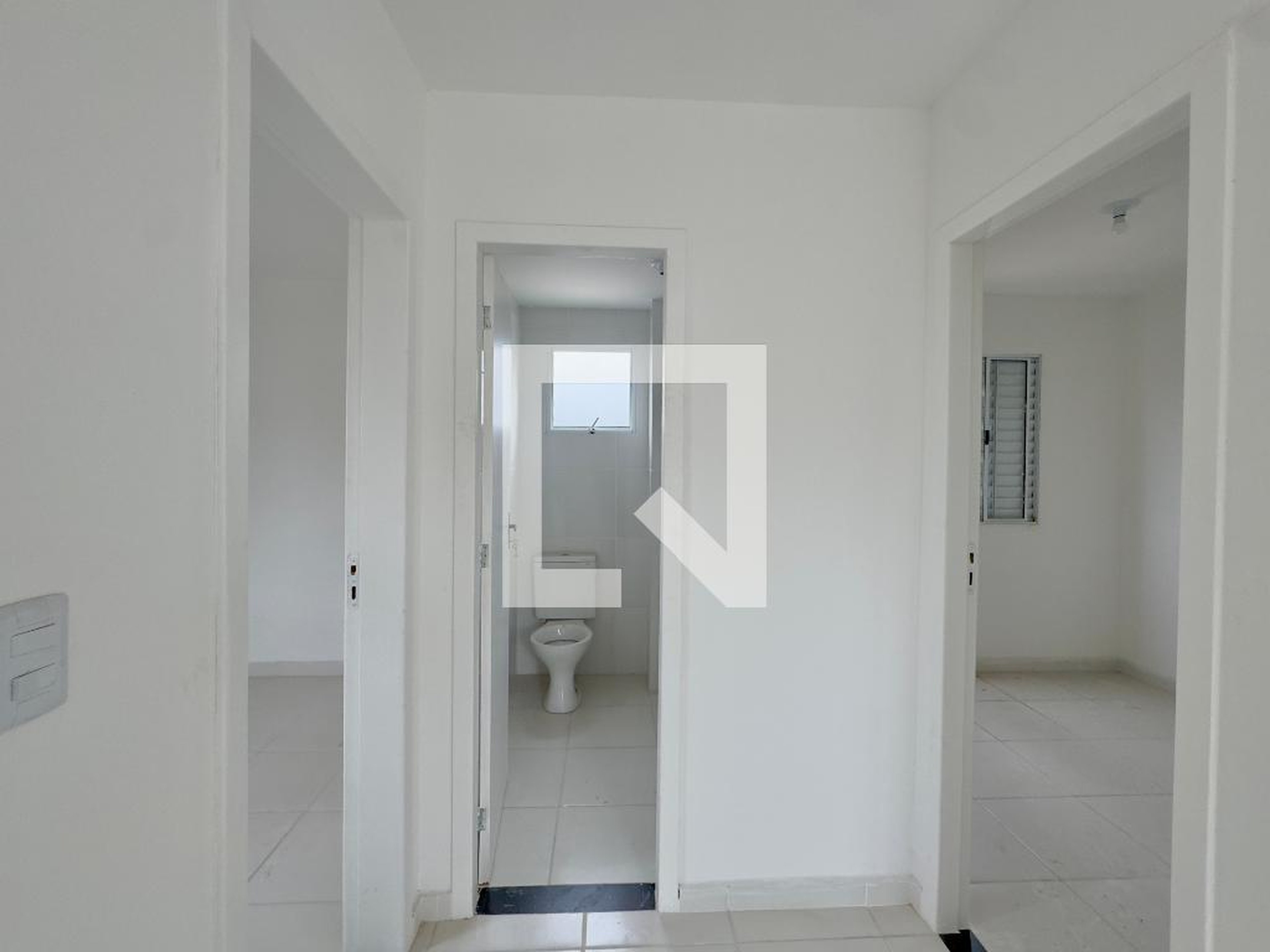 Hall - null
