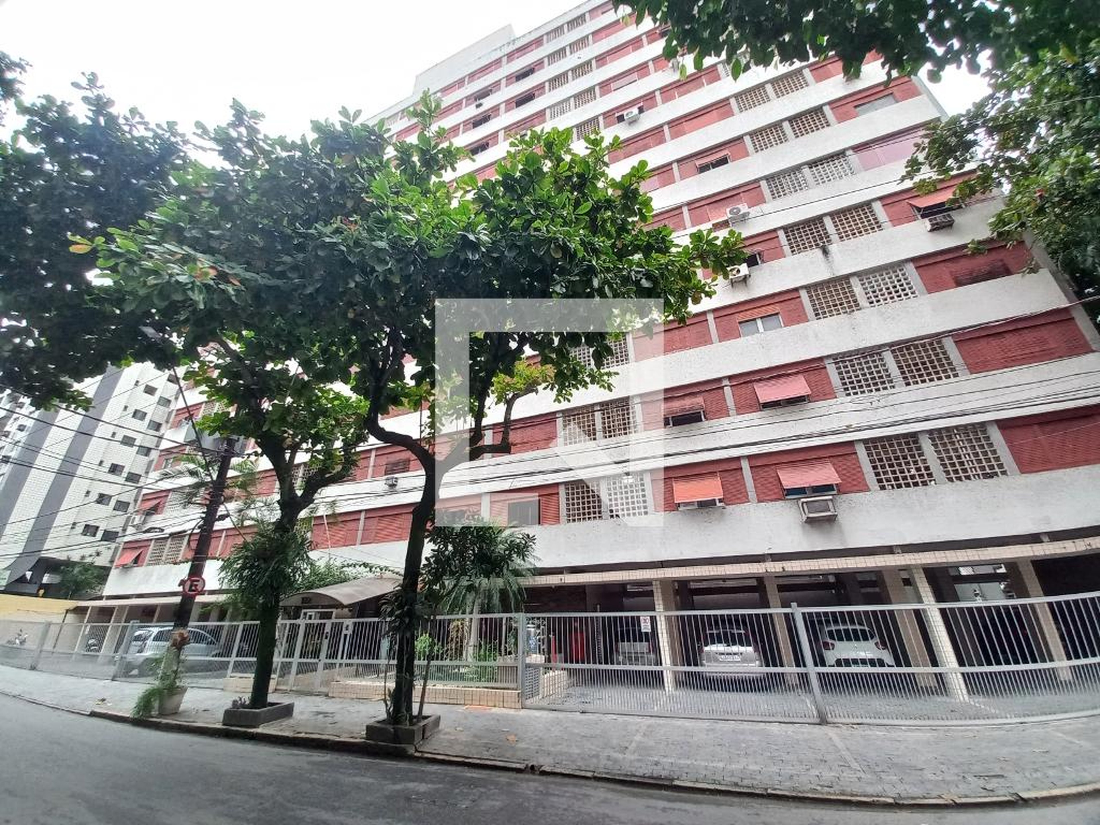 Fachada do Prédio Condomínio El Salvador