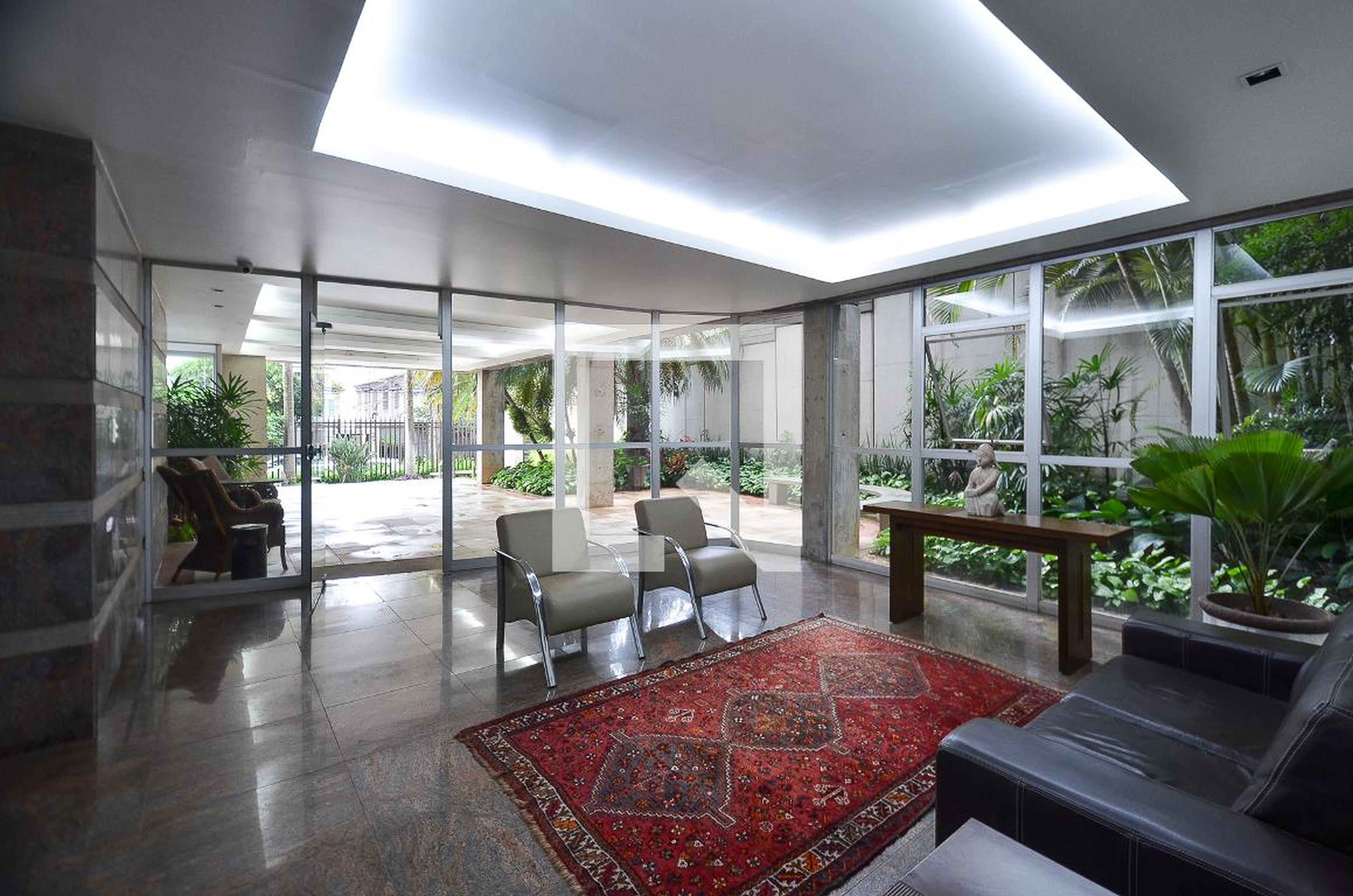 Hall de entrada - Edifício Vitória Garden