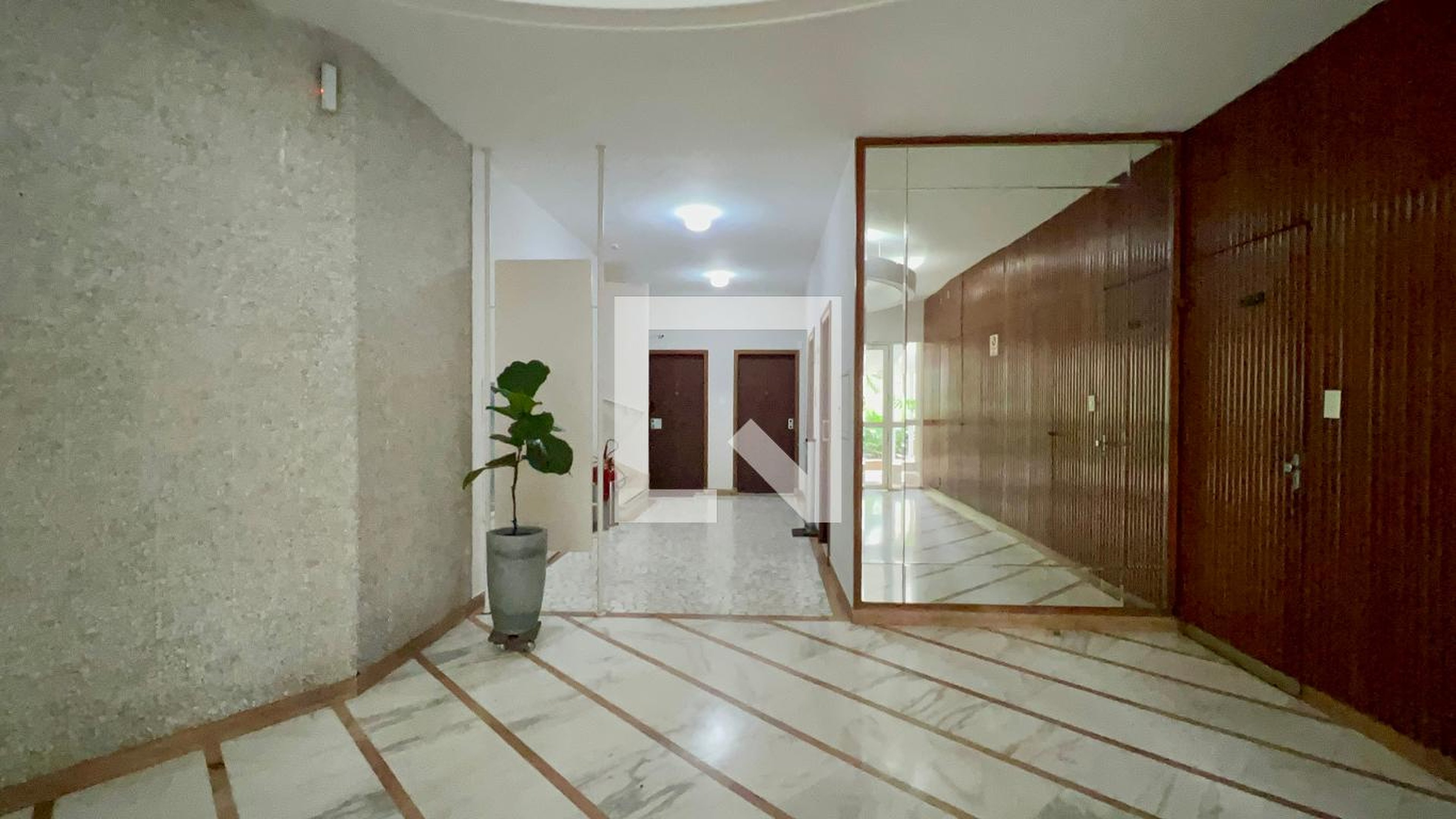 Hall de entrada - Edificio Curitiba Porto Alegre