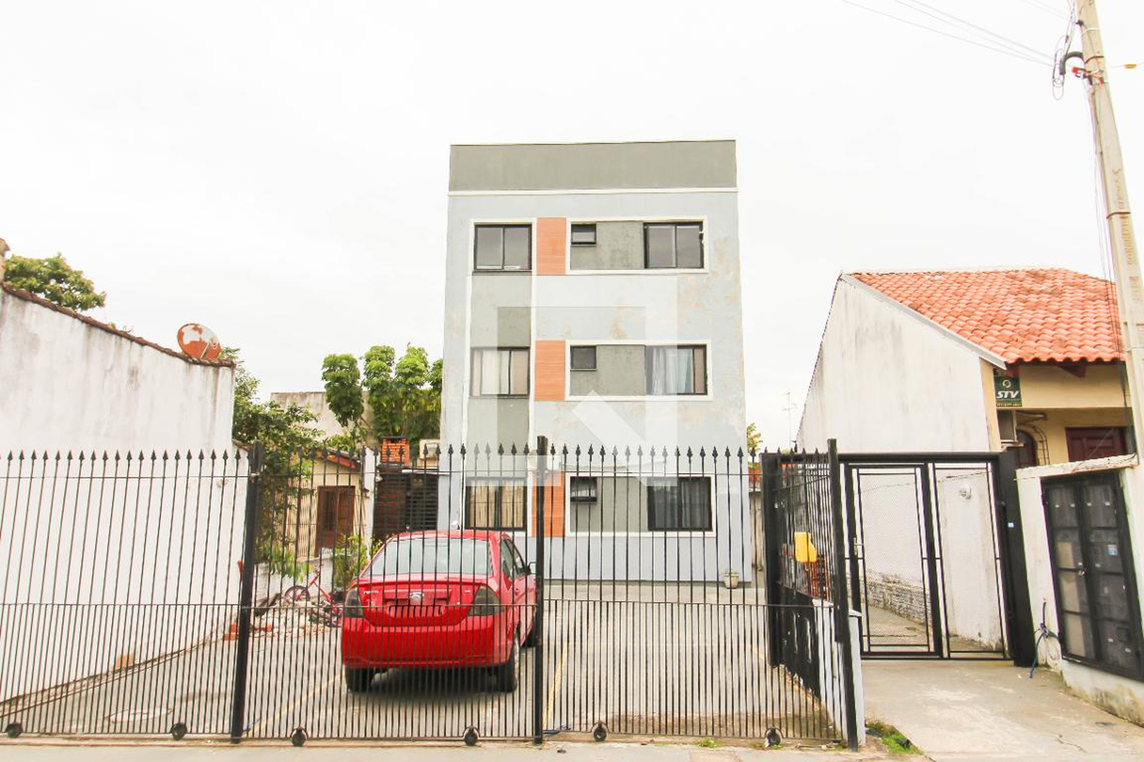 Fachada Condomínio em Rua José Antônio Duarte, 508