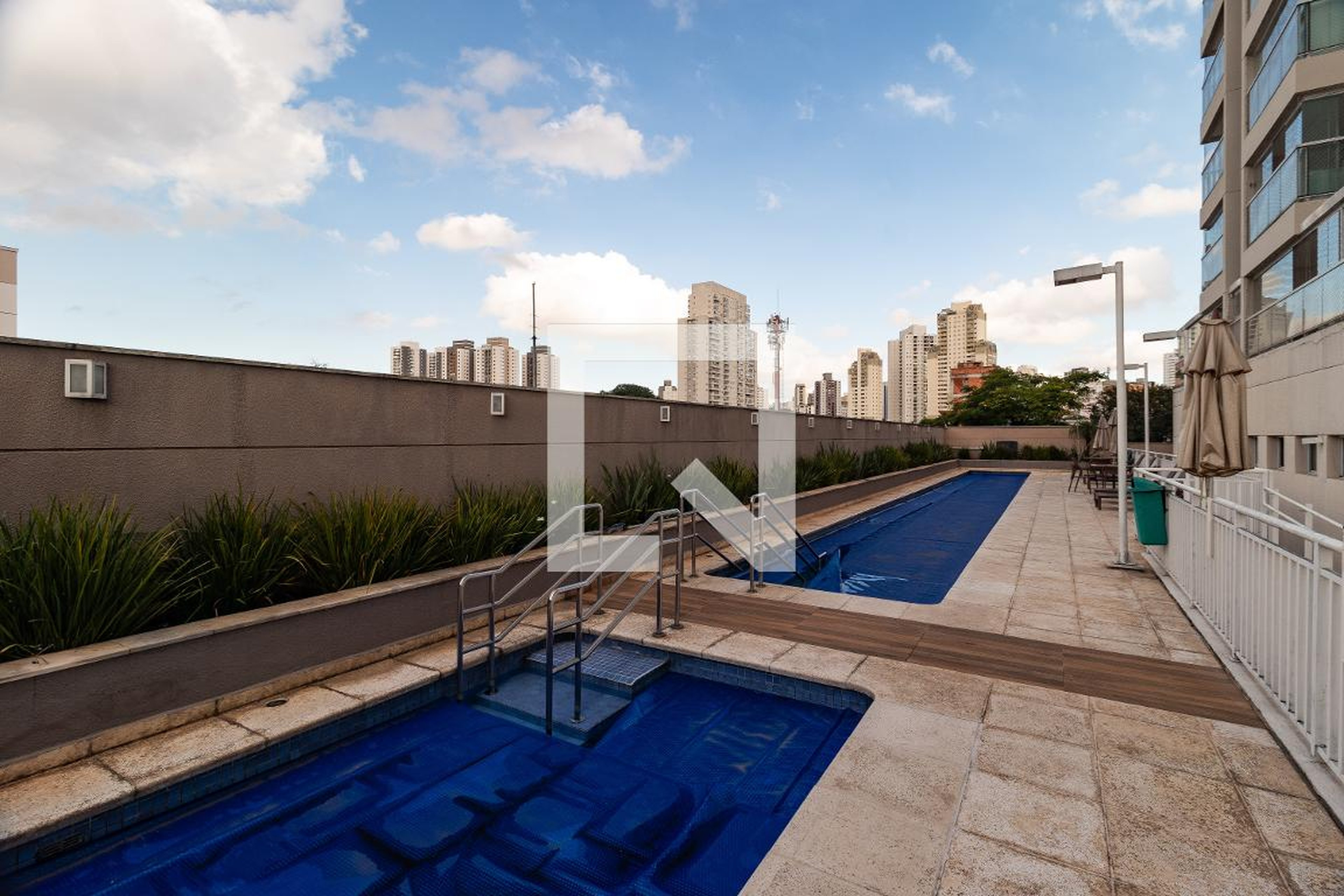 Piscina - Estilo Barra