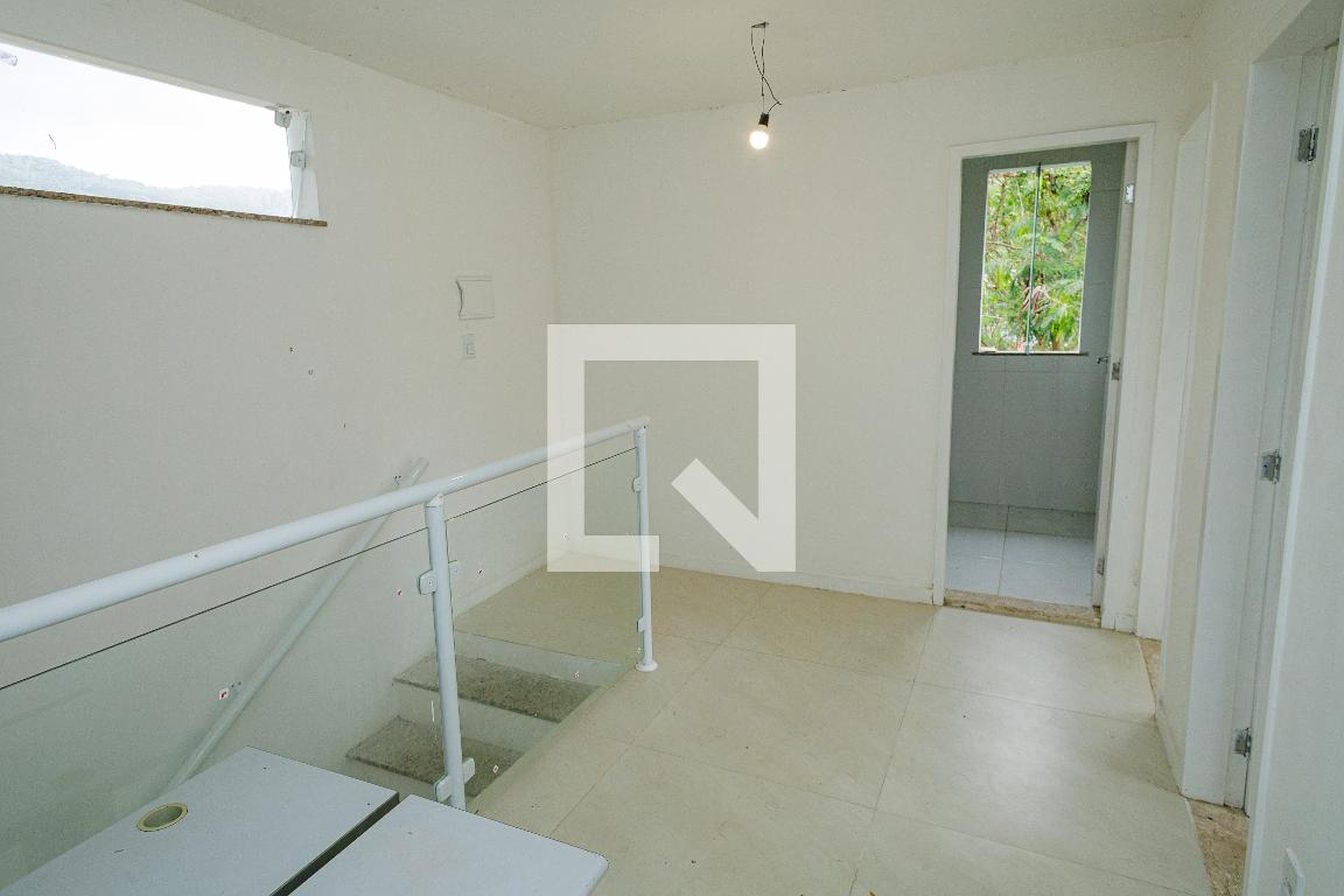 Hall - null