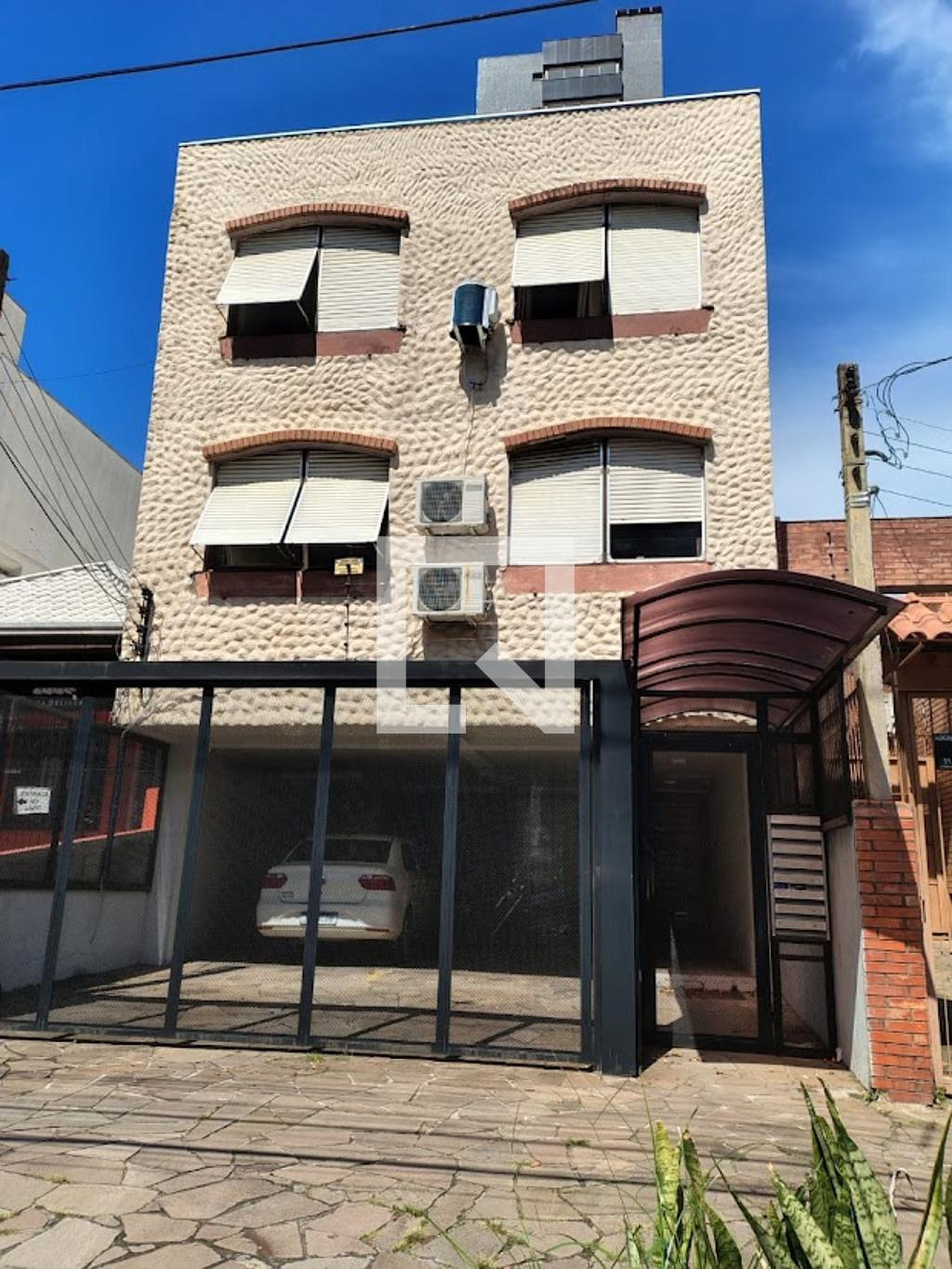 Fachada Condomínio em Avenida Lavras, 341