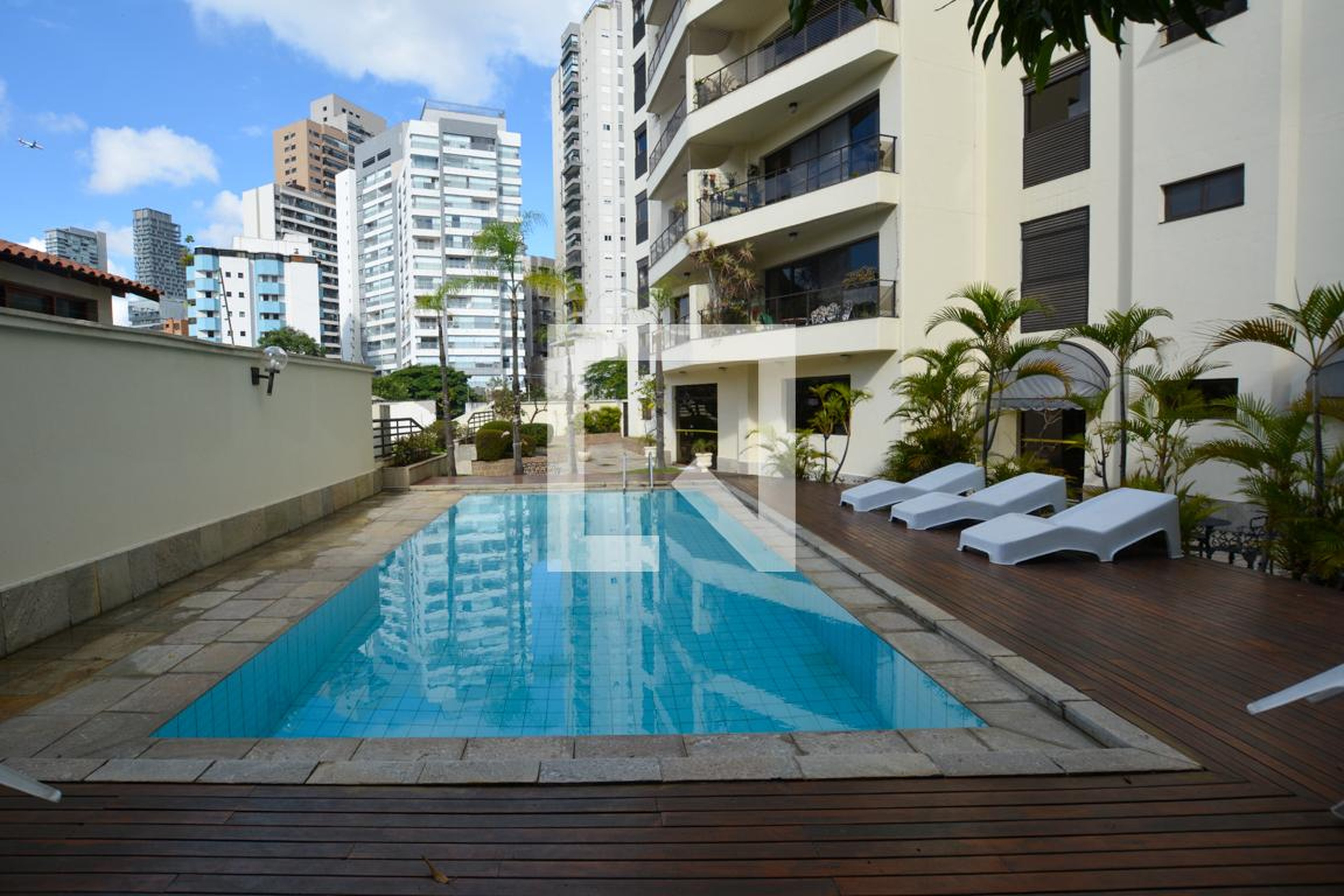 PISCINA - Edifício Raphaela