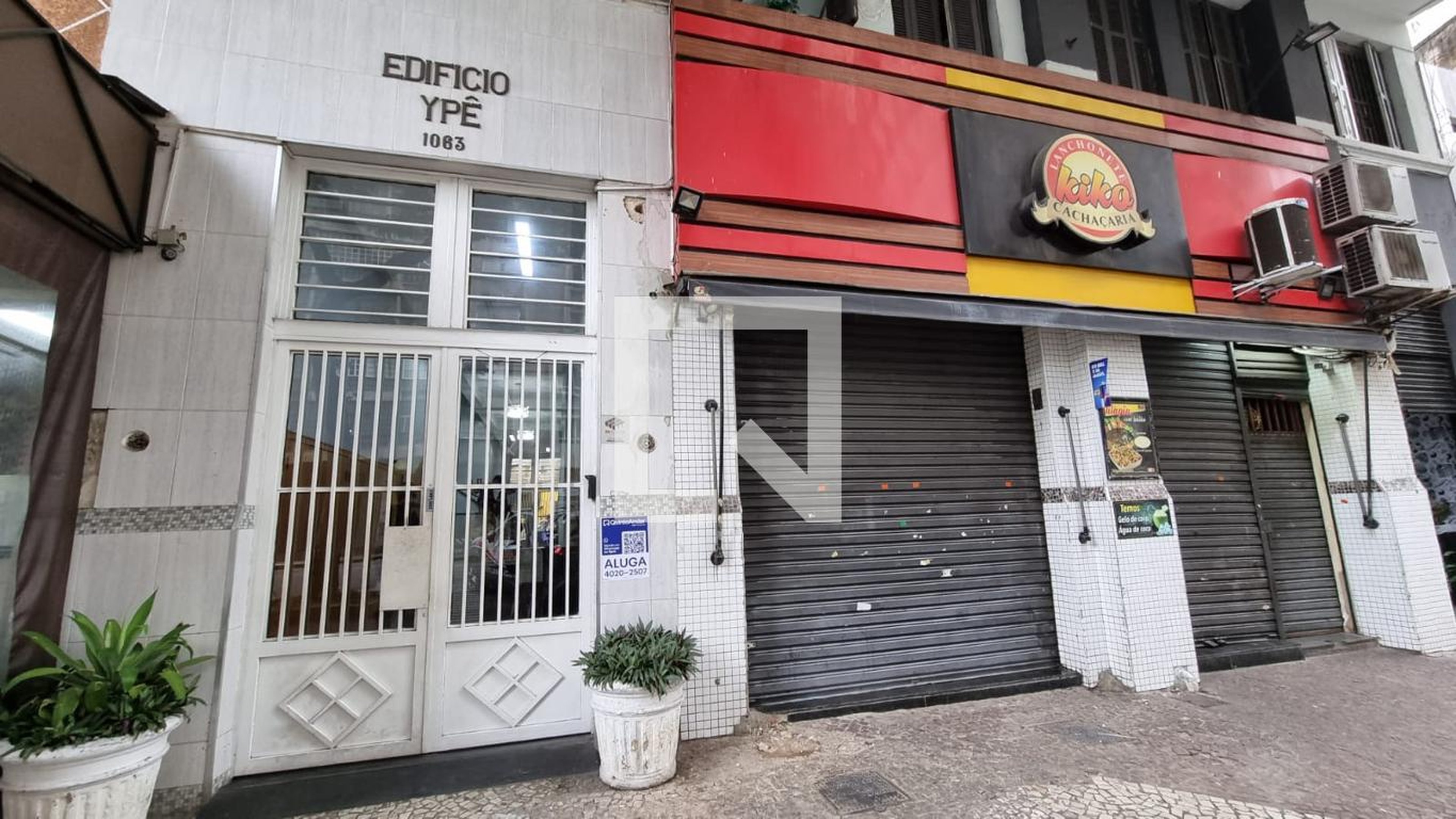 Fachada Condomínio em Avenida São João, 1163