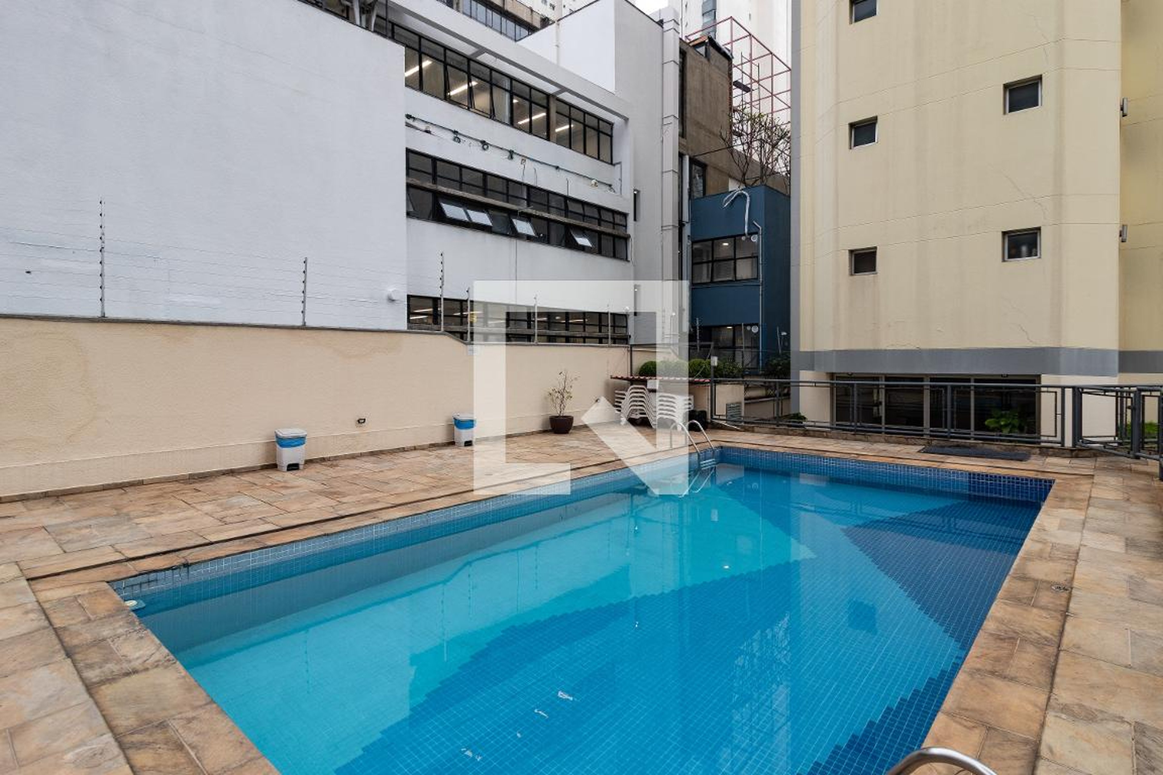 Piscina - Edifício Marco Antônio Machado
