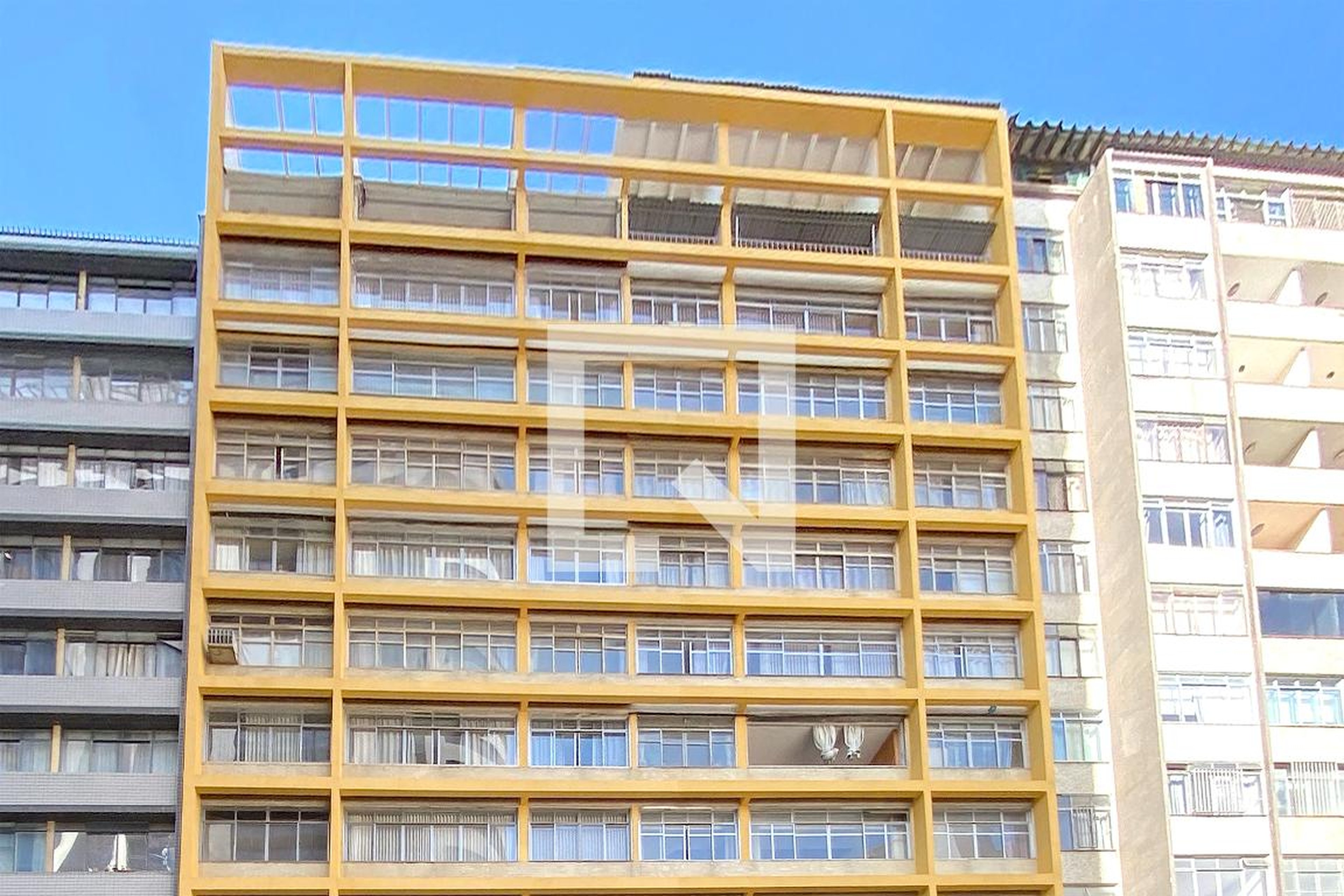 Fachada Condomínio Maria Inez