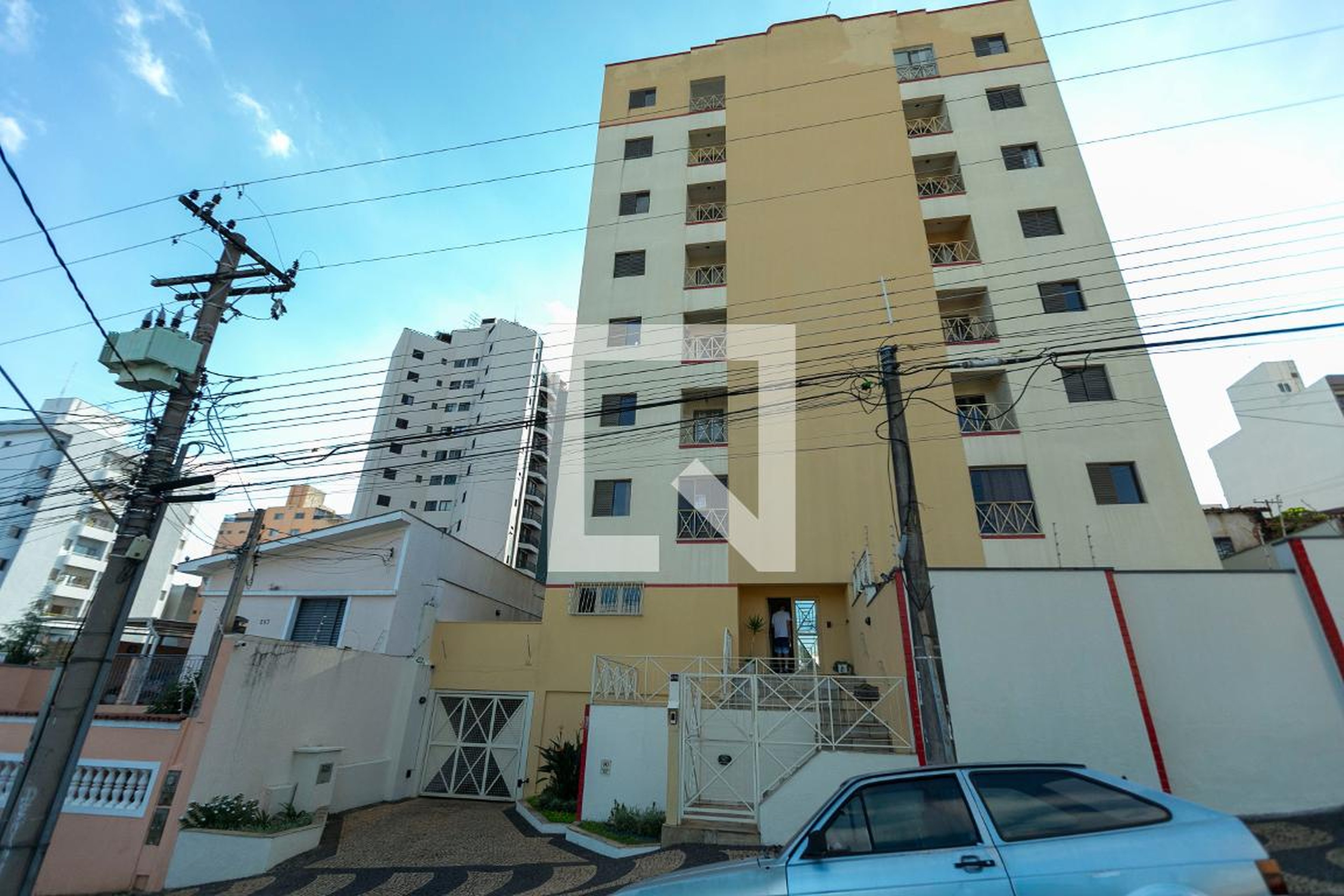 FACHADA DO PREDIO Condomínio em Rua Engenheiro Artur Canguçu, 275