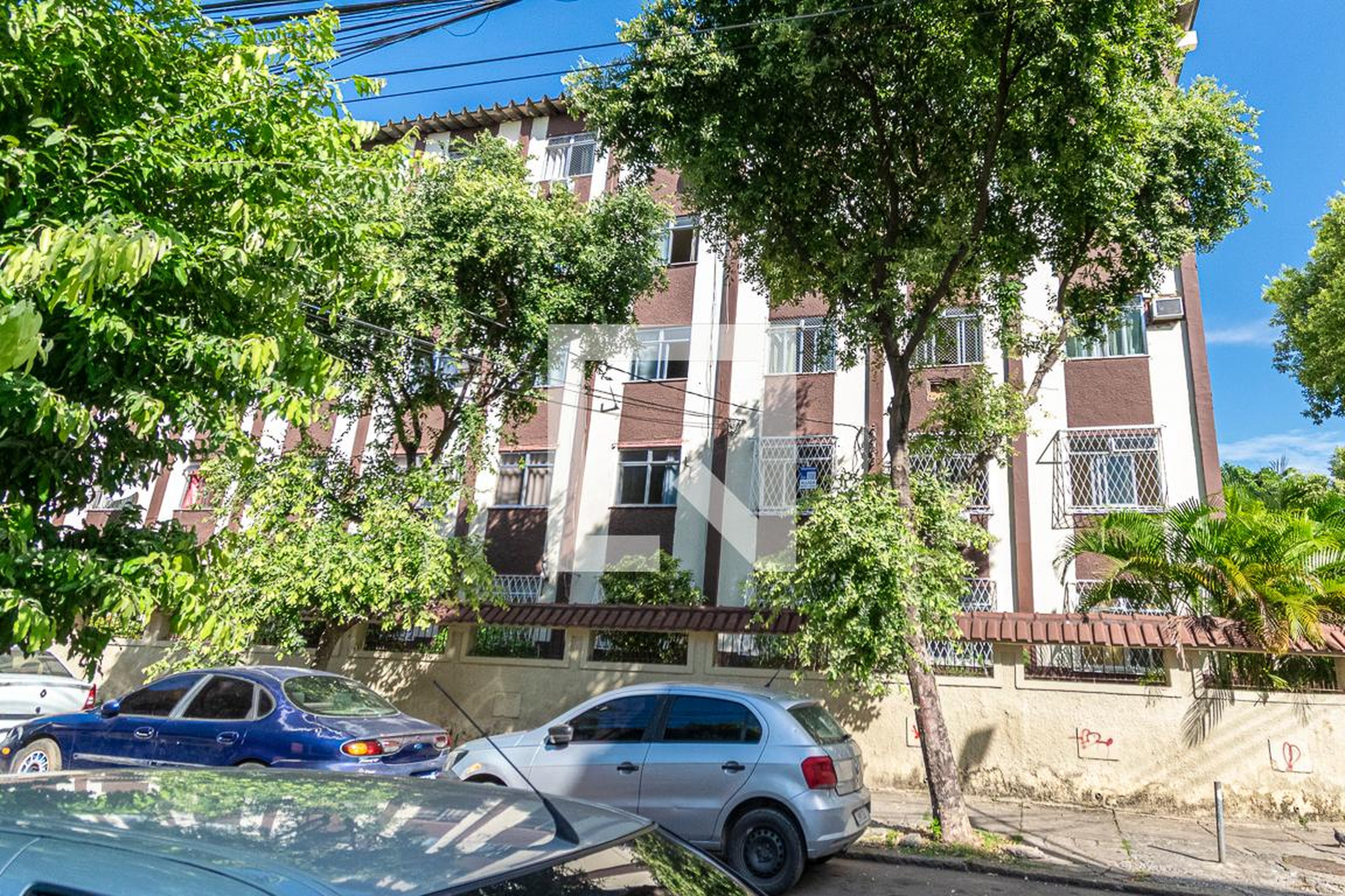 Fachada do Prédio Condomínio em Rua Romero Zander, 323