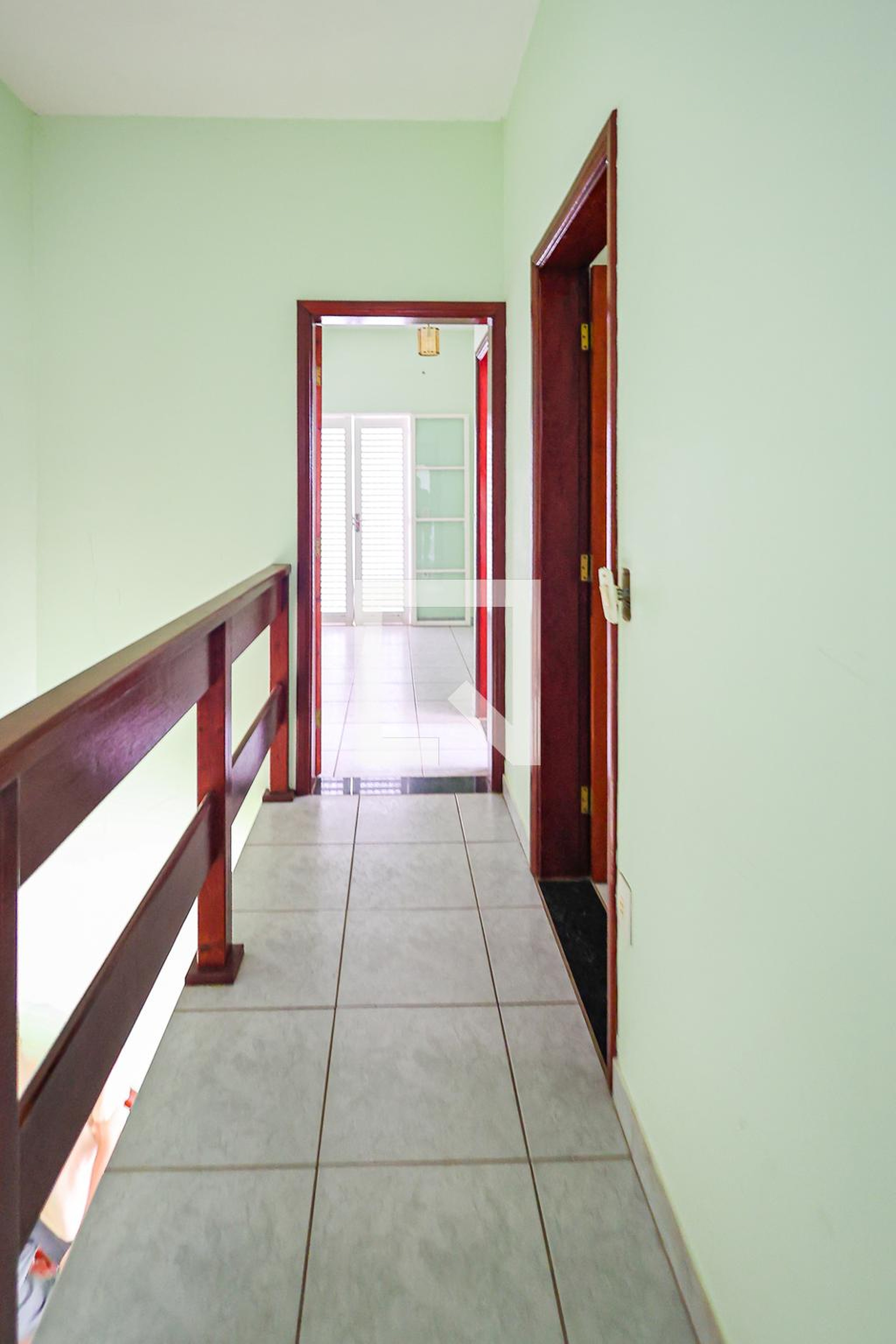 Hall - null