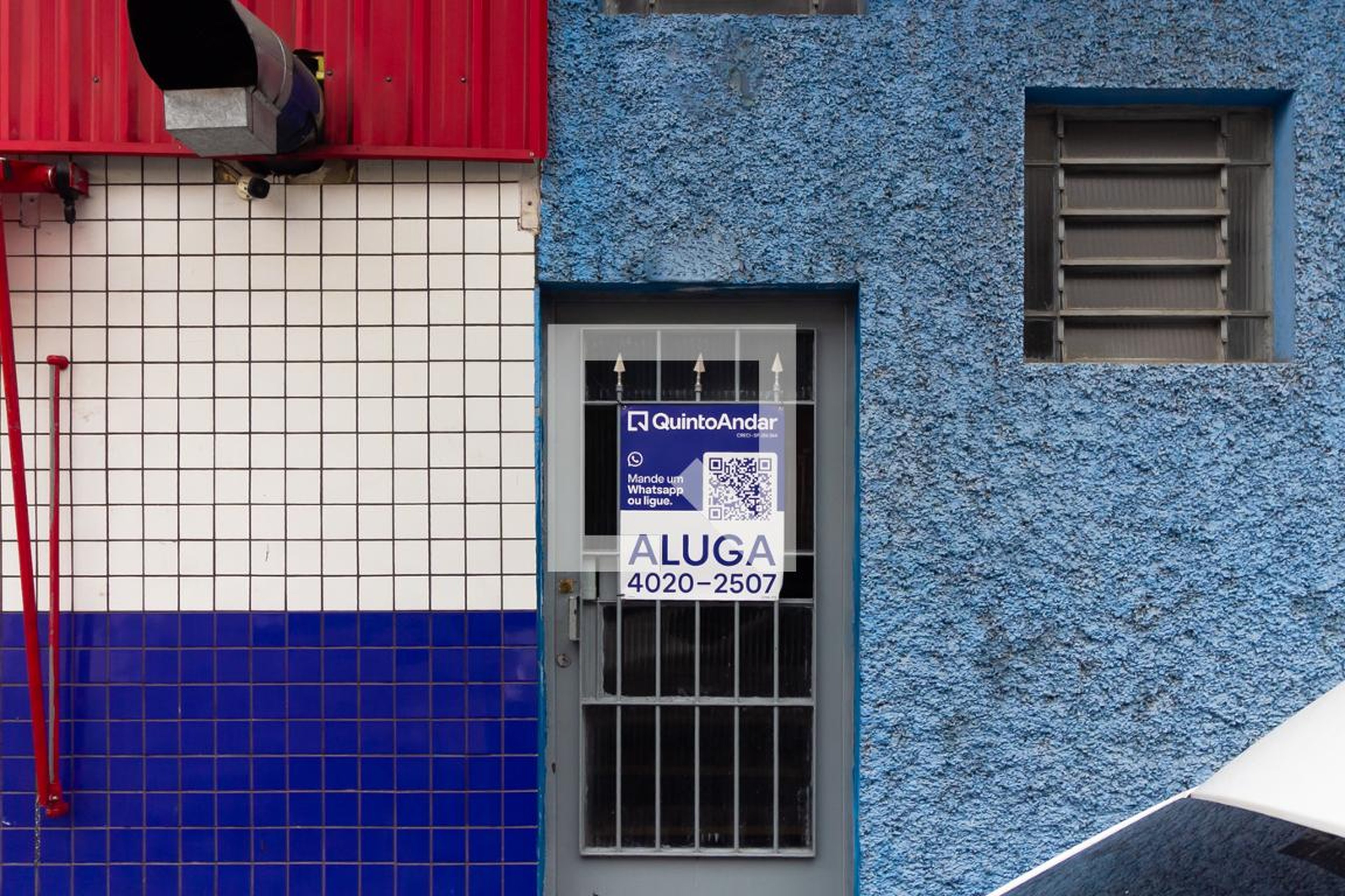 Fachada Condomínio em Rua Viana do Castelo, 92